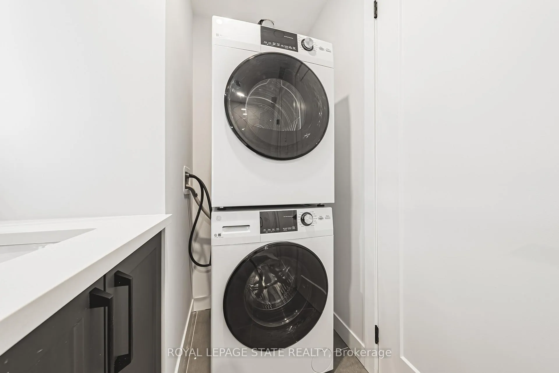 Photo 17 of Unit 305, 555 Sanatorium Road, Hamilton, Mountview — HOMEH