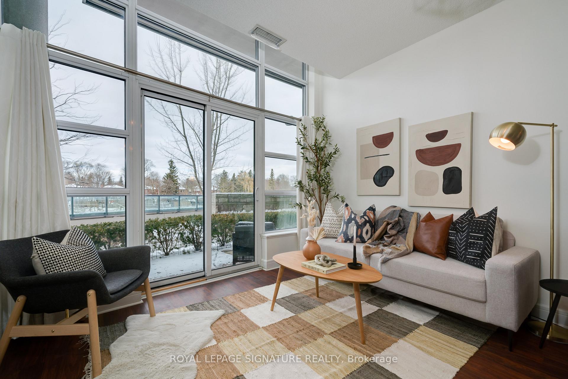 Photo 3 of Unit 124, 35 Brian Peck Crescent, Toronto, Thorncliffe Park — HOMEH