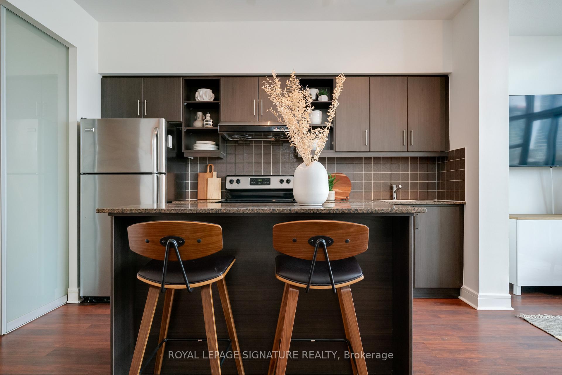 Photo 7 of Unit 124, 35 Brian Peck Crescent, Toronto, Thorncliffe Park — HOMEH