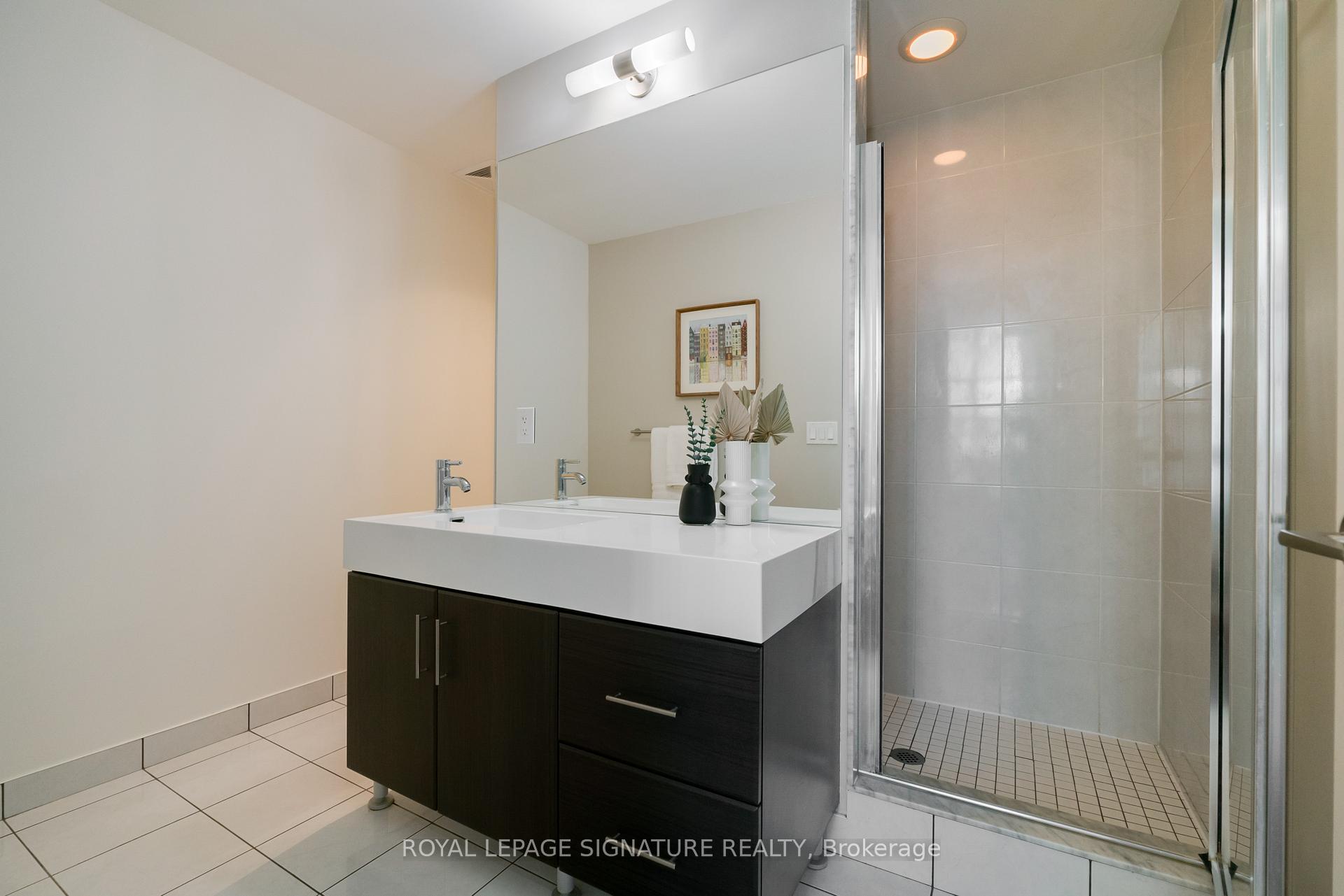 Photo 13 of Unit 124, 35 Brian Peck Crescent, Toronto, Thorncliffe Park — HOMEH