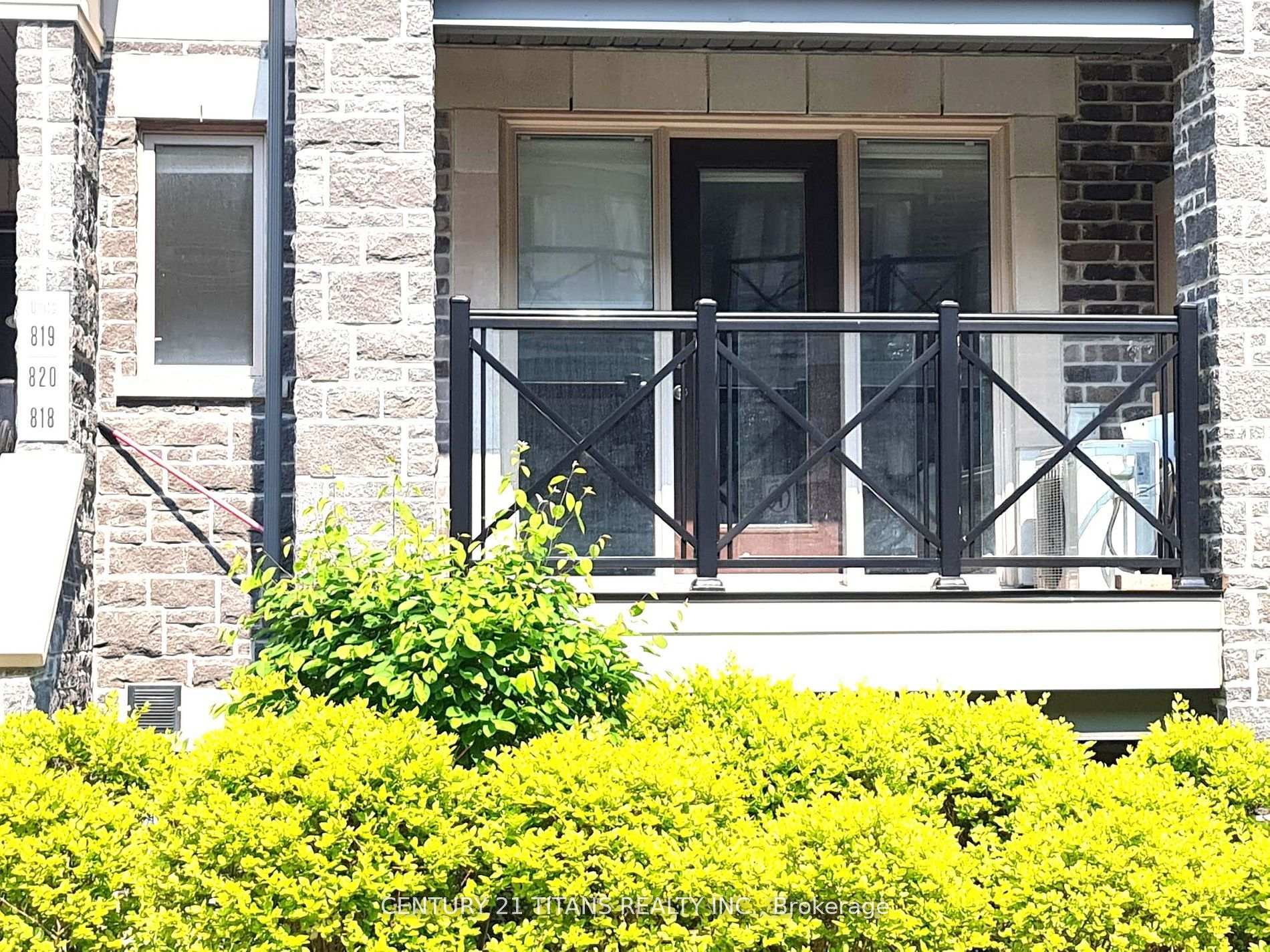 Photo 2 of Unit 818, 1 Blanche Lane, Markham, Cornell — HOMEH