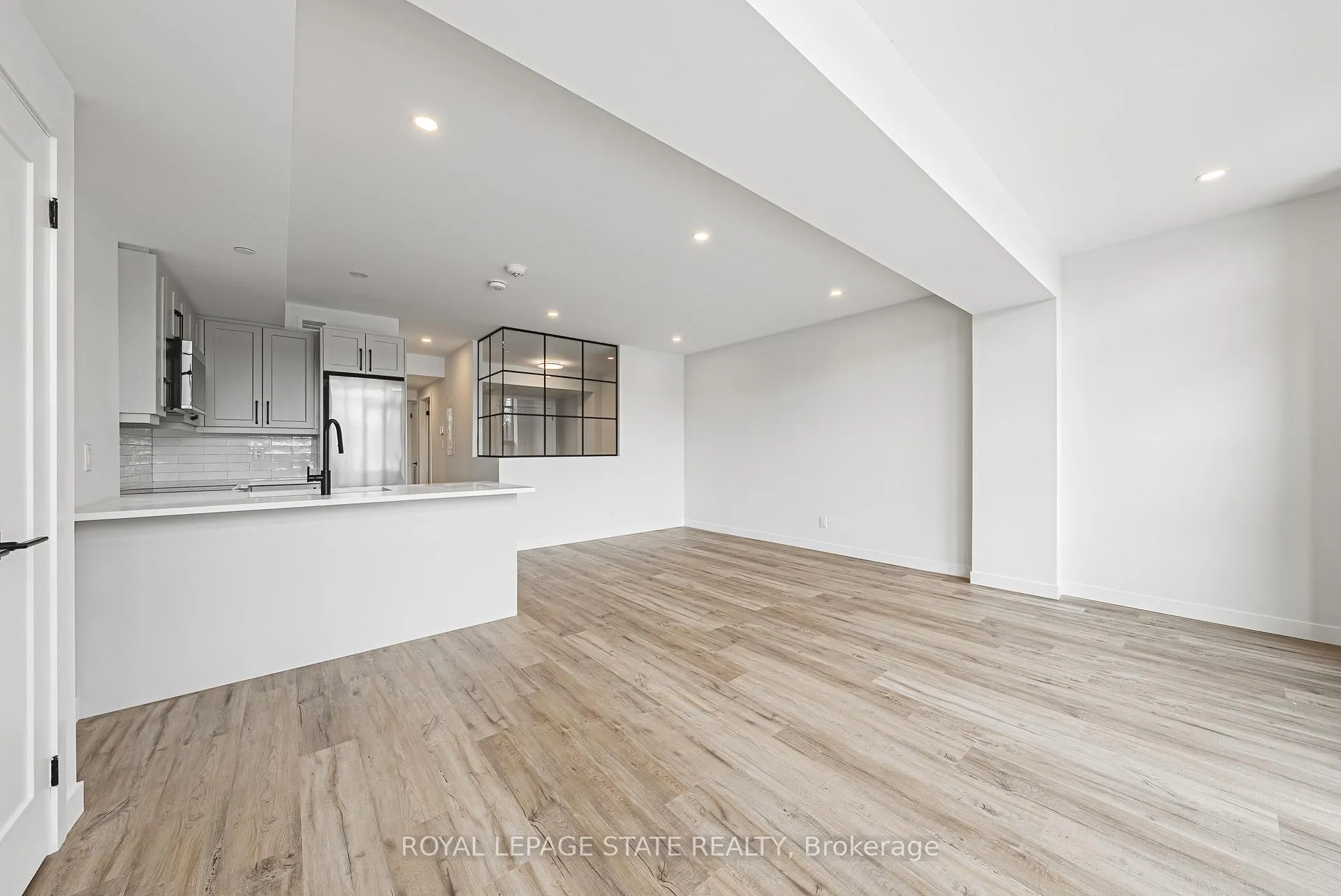 Photo 7 of Unit 204, 555 Sanatorium Road, Hamilton, Mountview — HOMEH