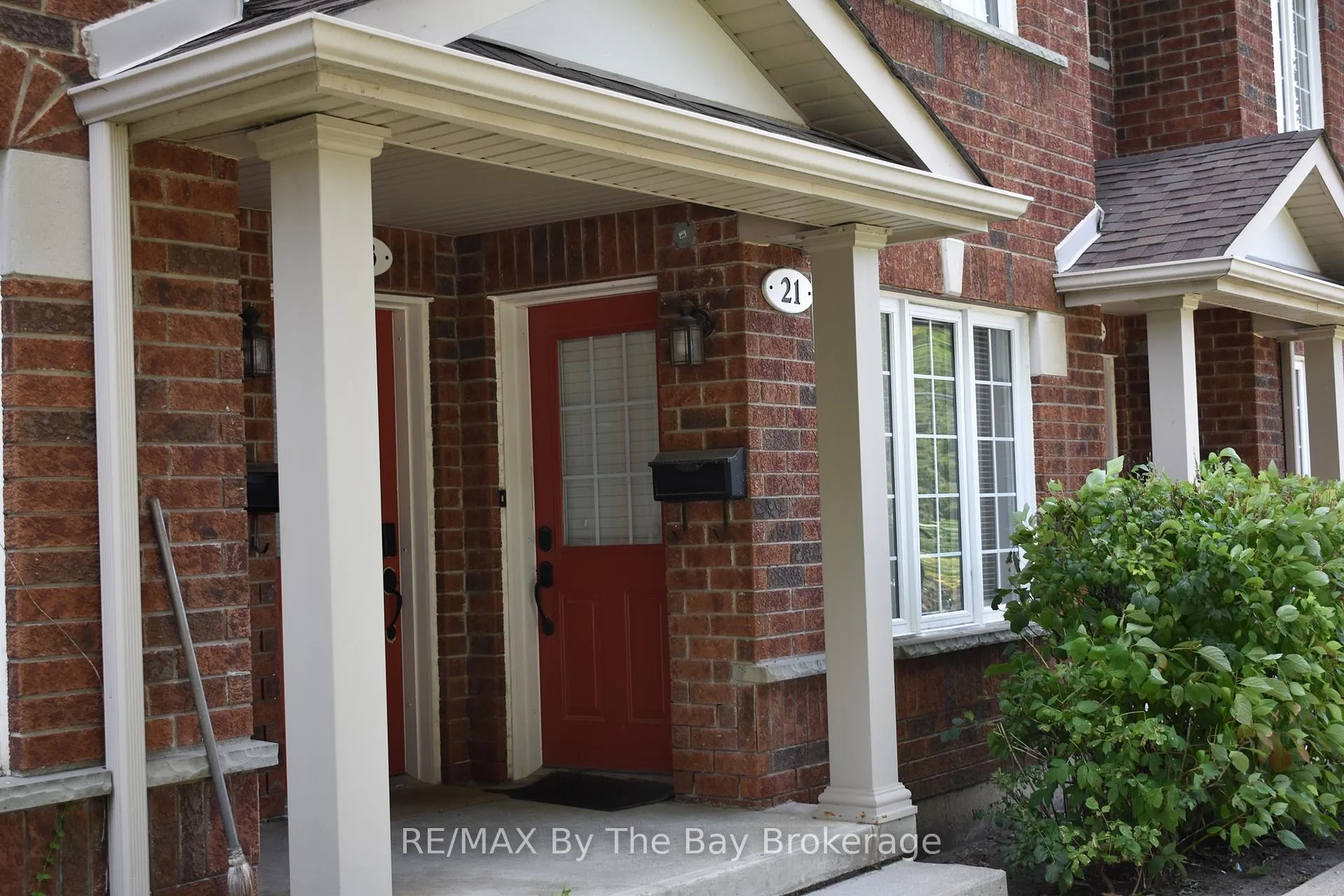 Photo 1 of 21 Raglan Street, Collingwood — HOMEH