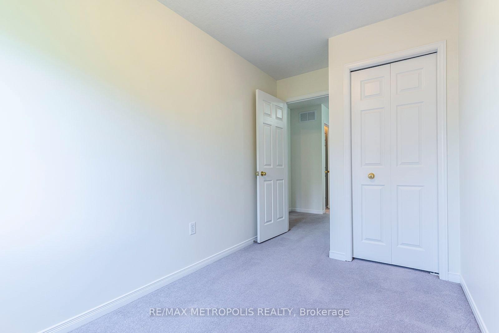 Photo 21 of Unit J53, 619 Wild Ginger Avenue, Waterloo, Columbia Forest — HOMEH