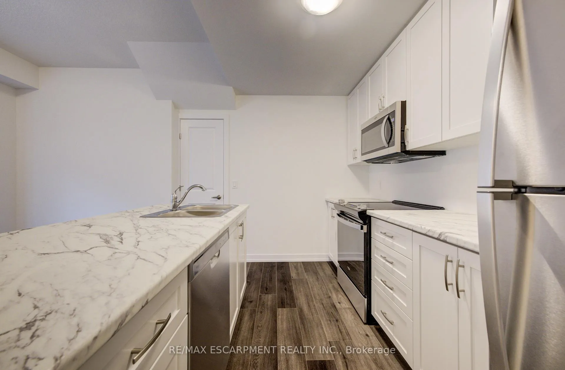 Photo 7 of Unit 20, 70 Kenesky Drive, Hamilton, Waterdown — HOMEH