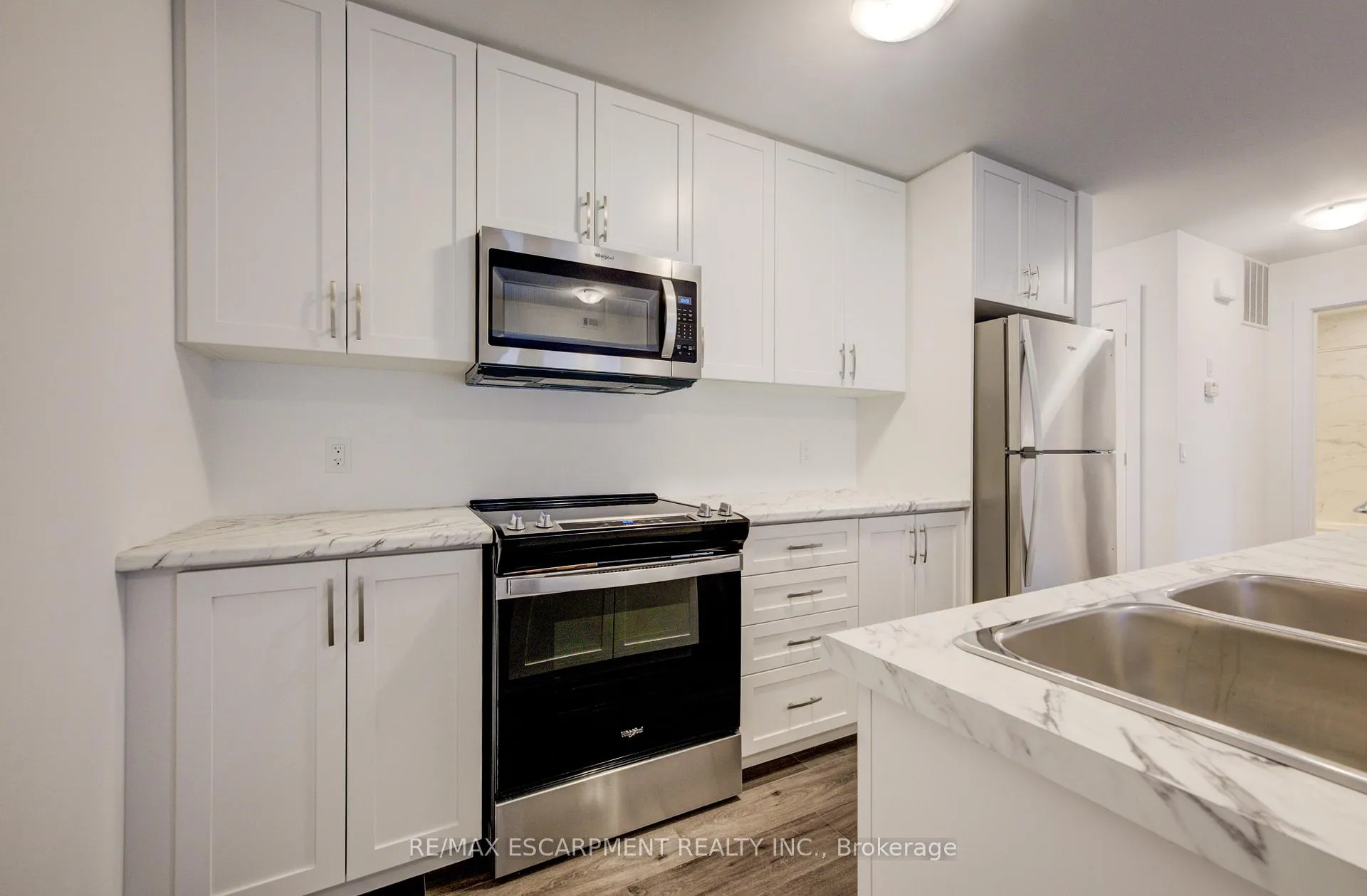 Photo 8 of Unit 20, 70 Kenesky Drive, Hamilton, Waterdown — HOMEH
