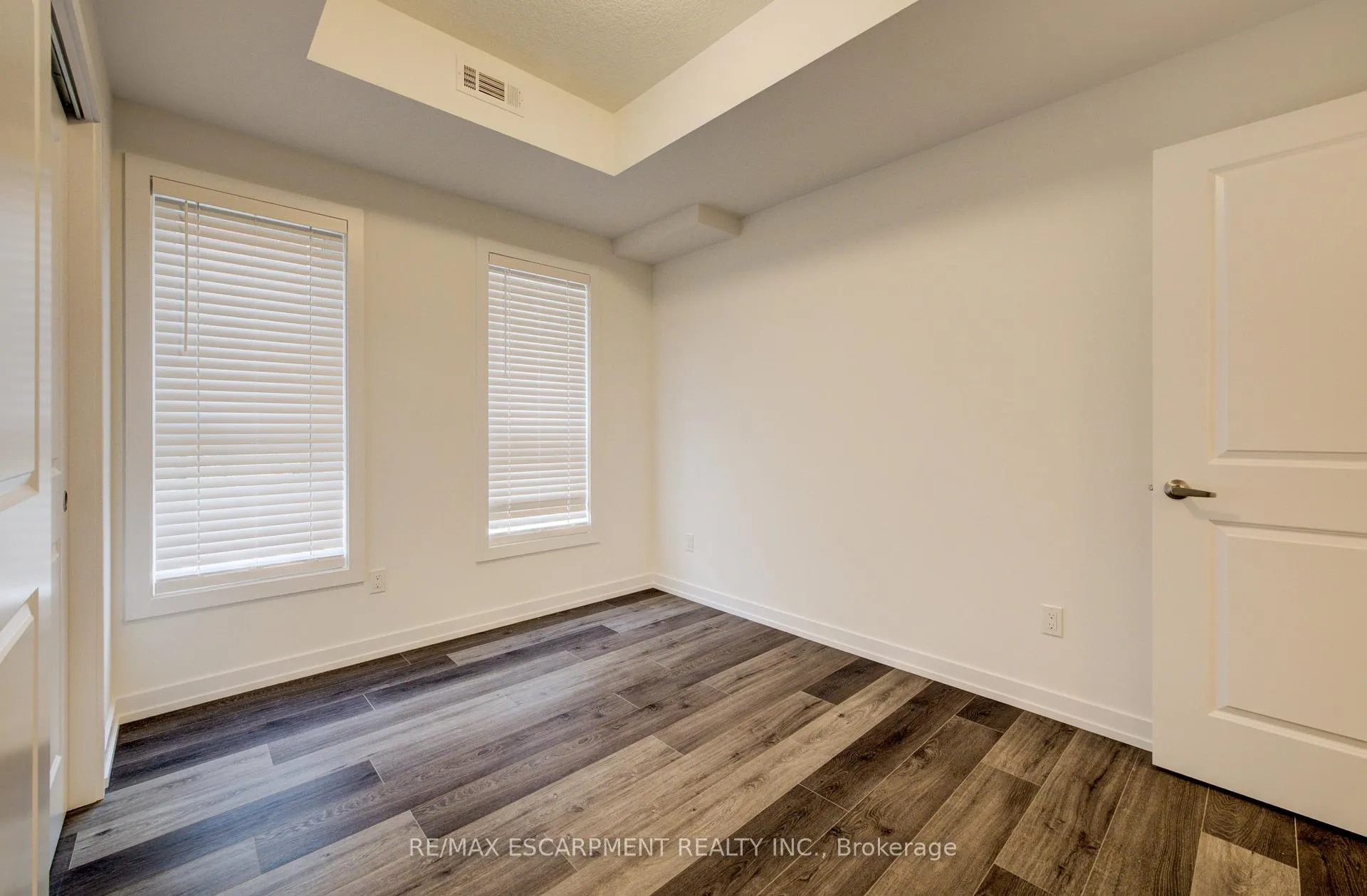 Photo 16 of Unit 20, 70 Kenesky Drive, Hamilton, Waterdown — HOMEH