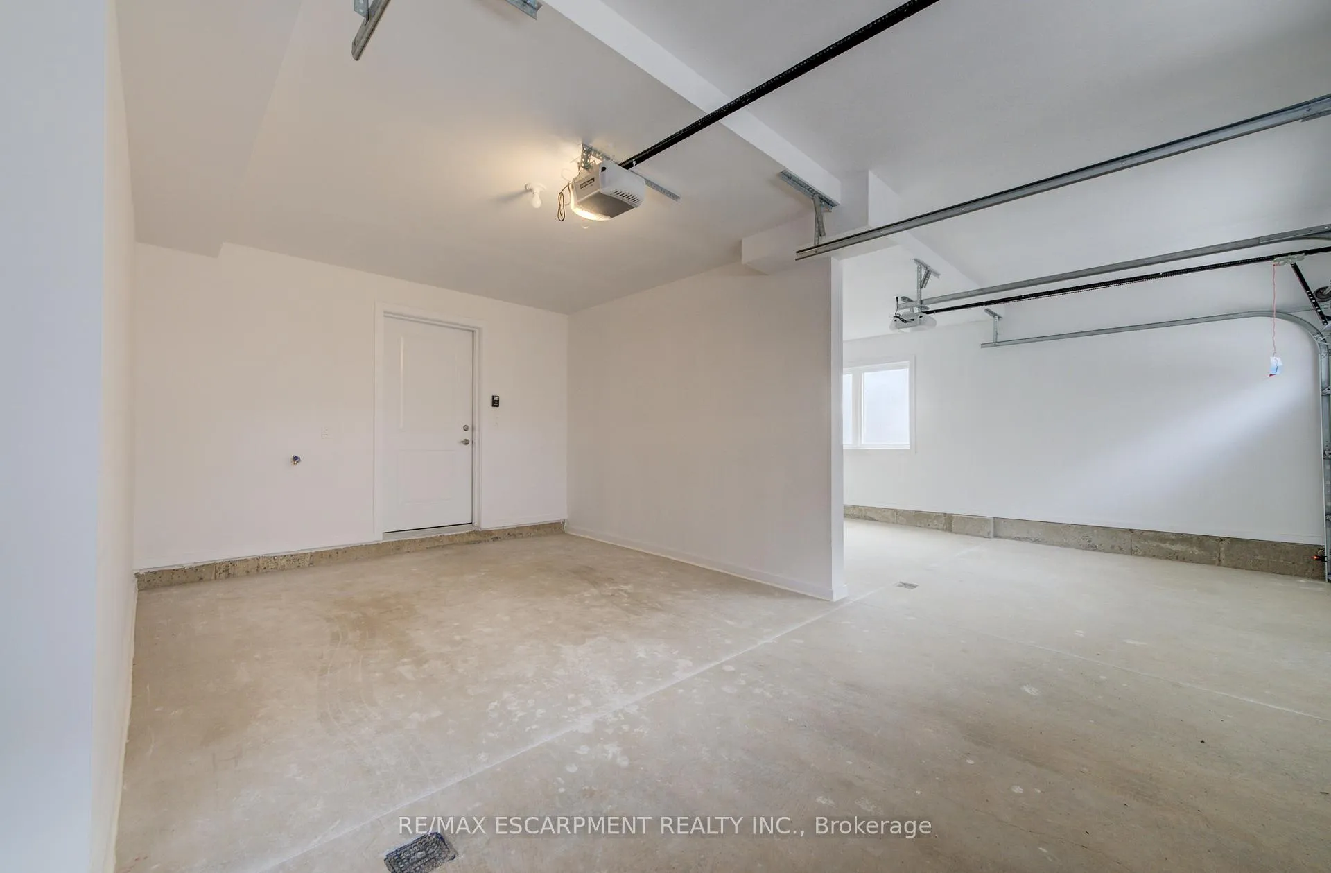 Photo 20 of Unit 20, 70 Kenesky Drive, Hamilton, Waterdown — HOMEH