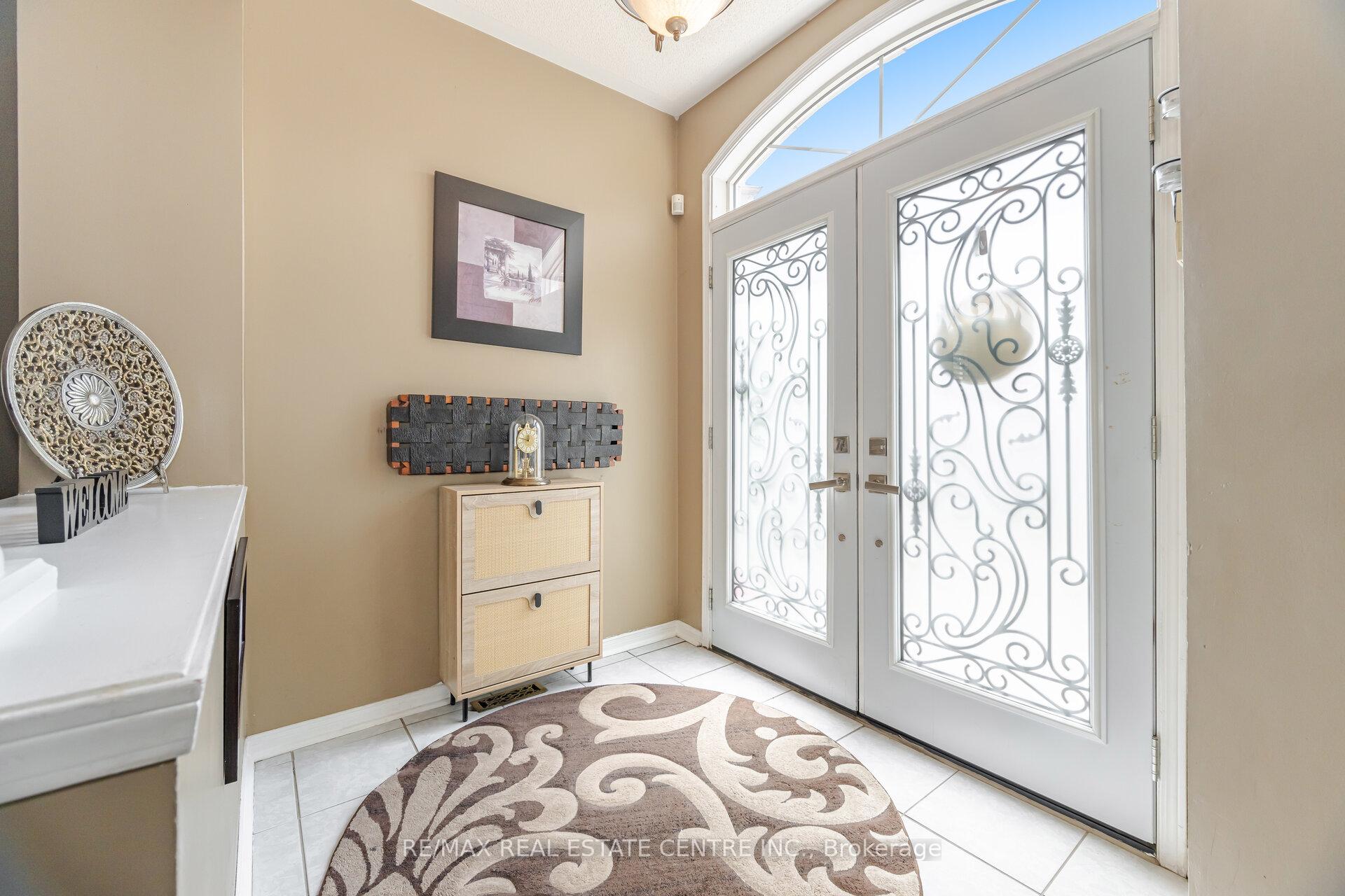 Photo 6 of 21 Hesketh Court, Caledon, Rural Caledon — HOMEH