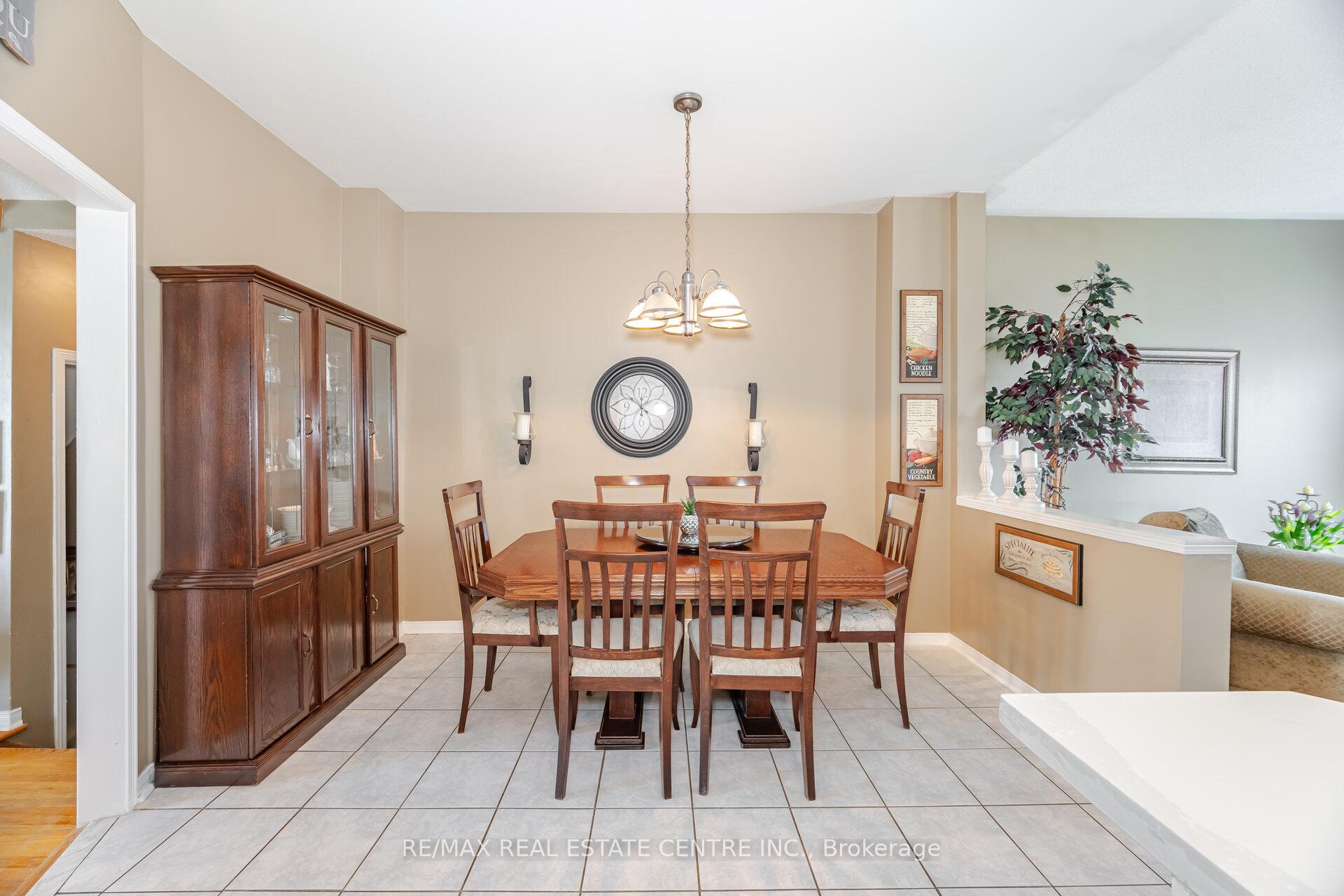 Photo 11 of 21 Hesketh Court, Caledon, Rural Caledon — HOMEH