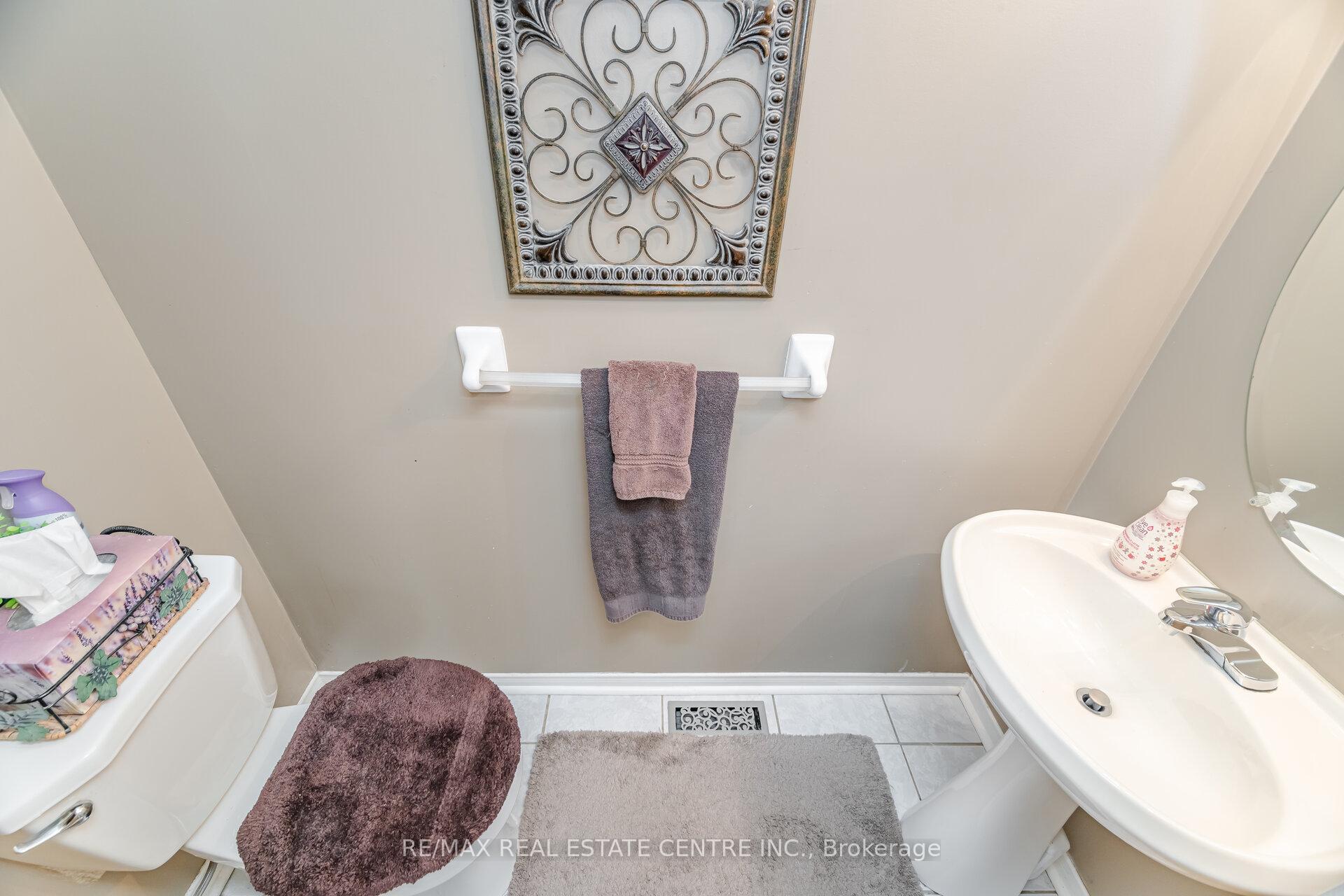Photo 18 of 21 Hesketh Court, Caledon, Rural Caledon — HOMEH