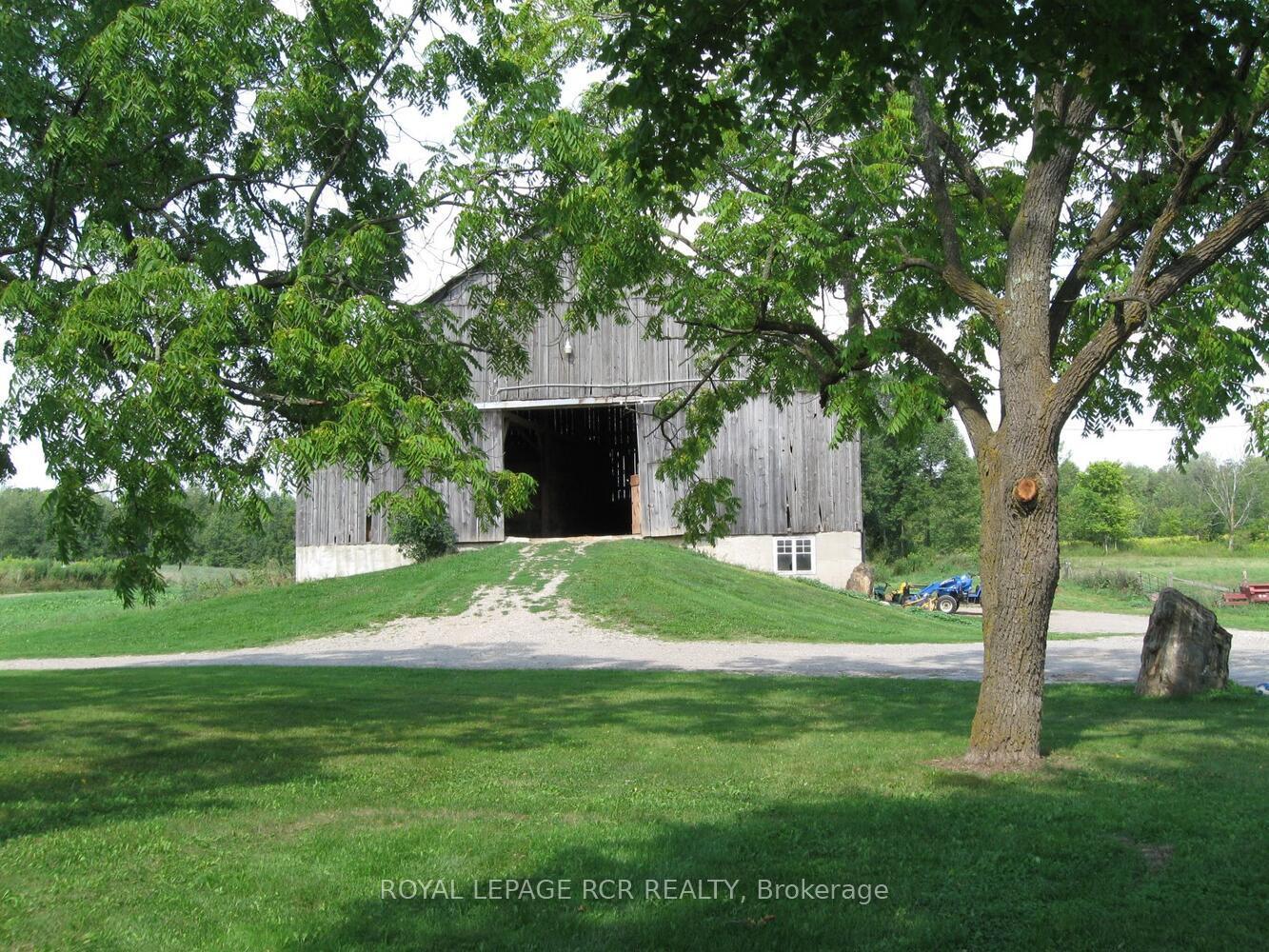 Photo 41 of 5031 Sixth Line, Erin, Rural Erin — HOMEH