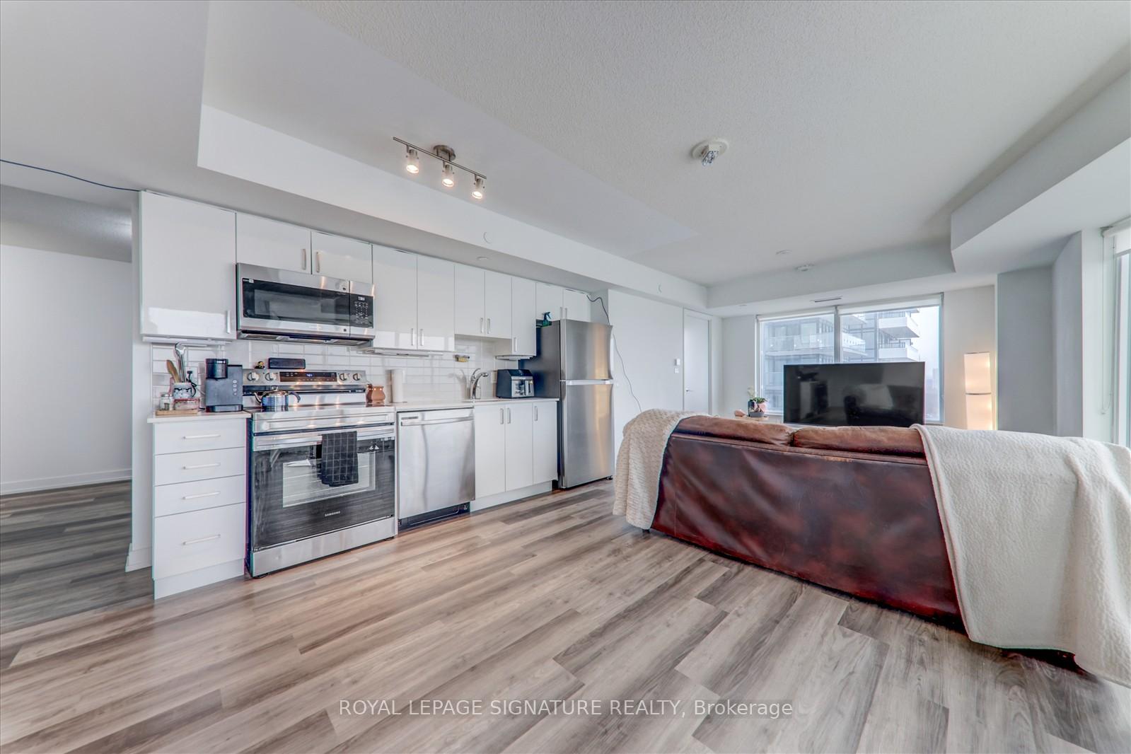 Photo 13 of Unit 1207, 1480 Bayly Street, Pickering, Bay Ridges — HOMEH