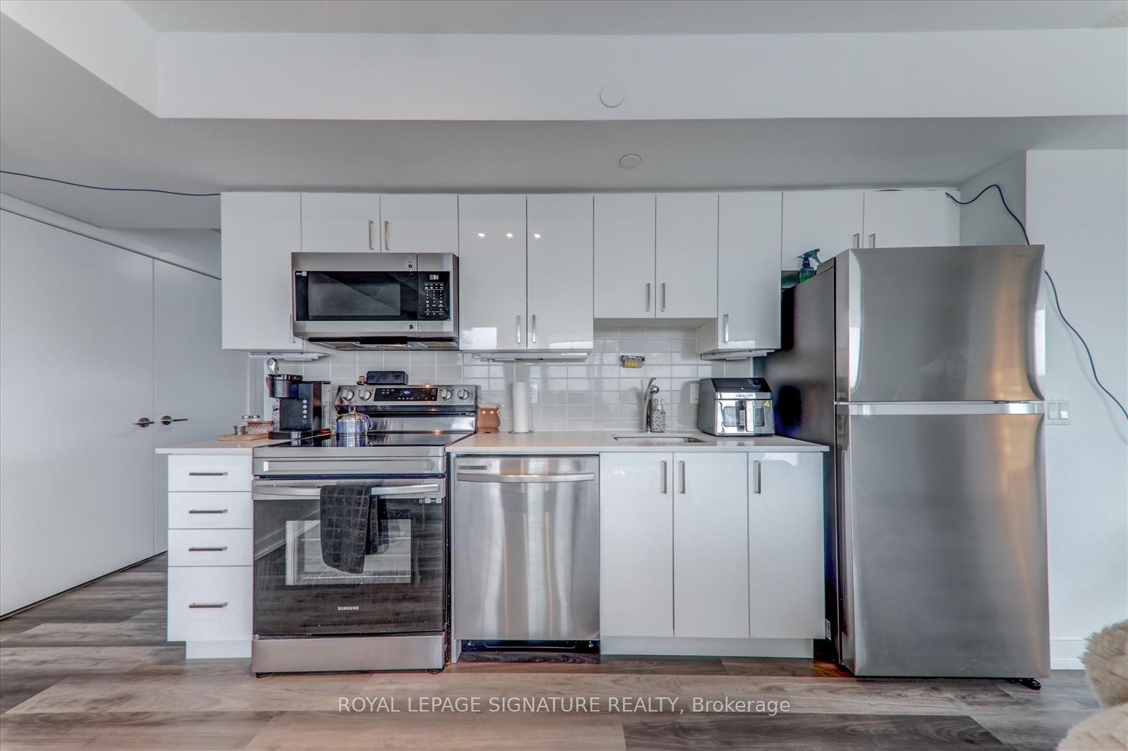 Photo 15 of Unit 1207, 1480 Bayly Street, Pickering, Bay Ridges — HOMEH