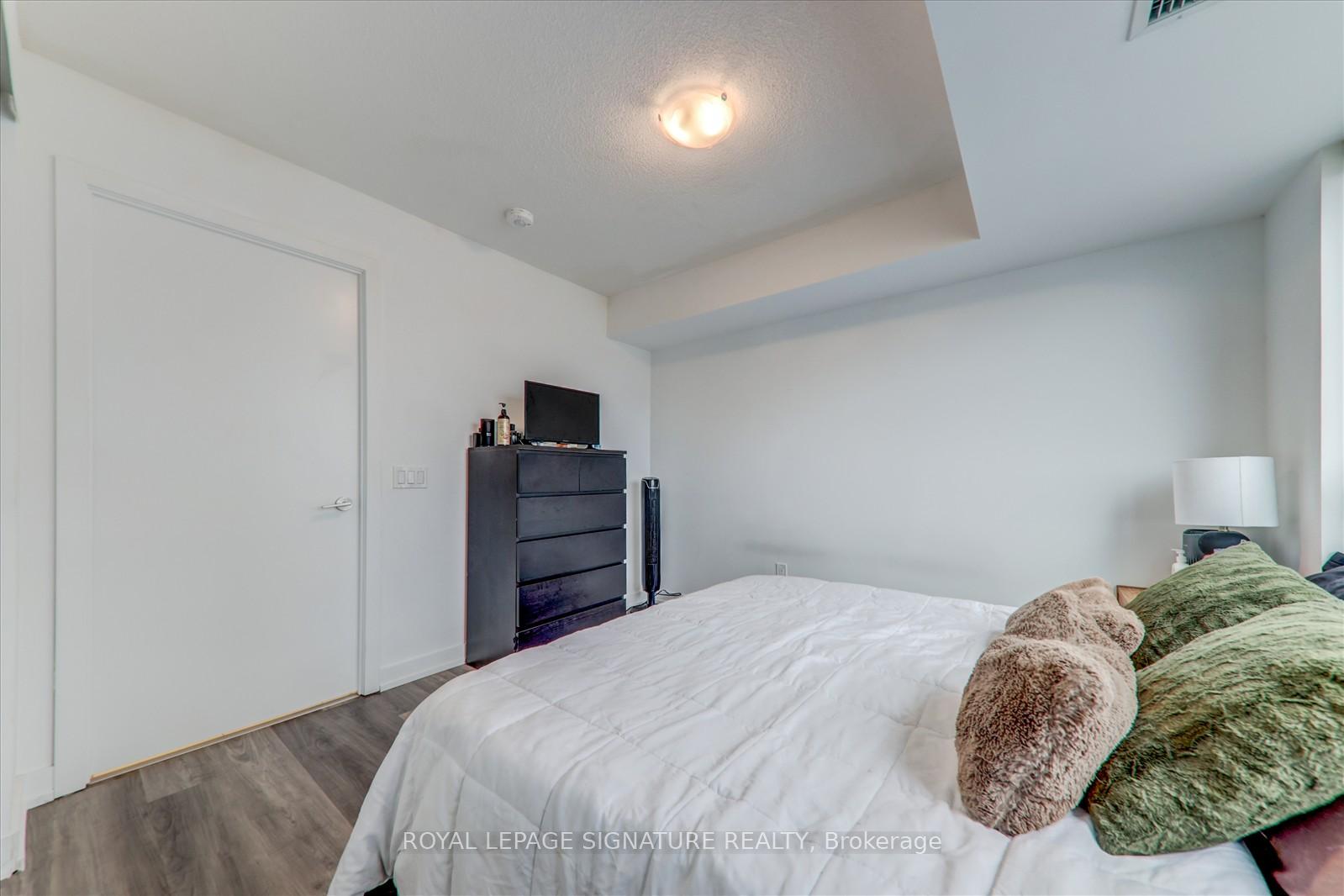 Photo 23 of Unit 1207, 1480 Bayly Street, Pickering, Bay Ridges — HOMEH