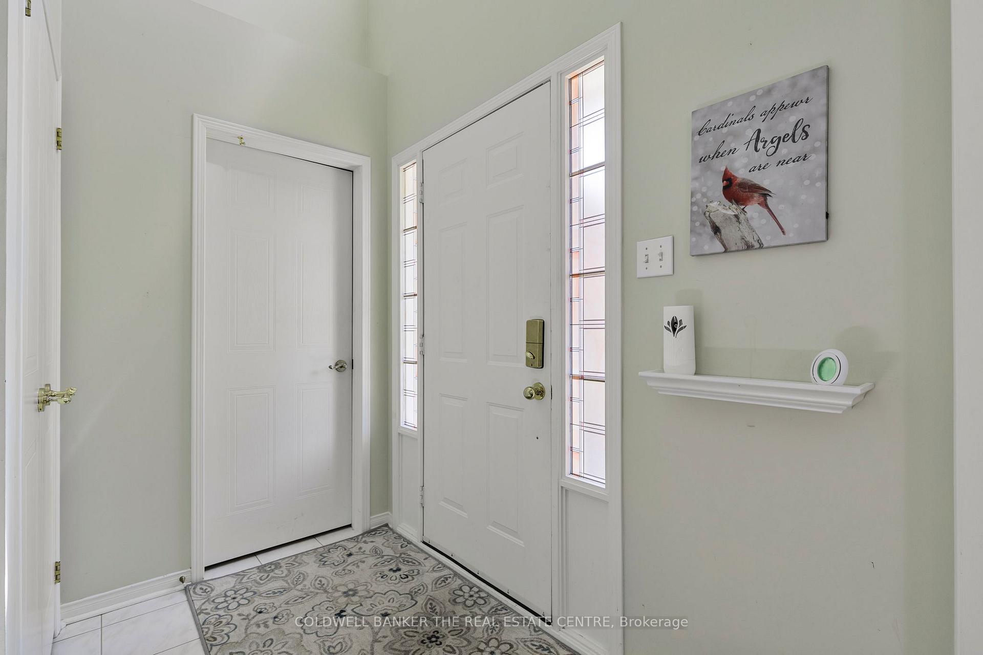 Photo 9 of 46 Benson Drive, Barrie, Northwest — HOMEH