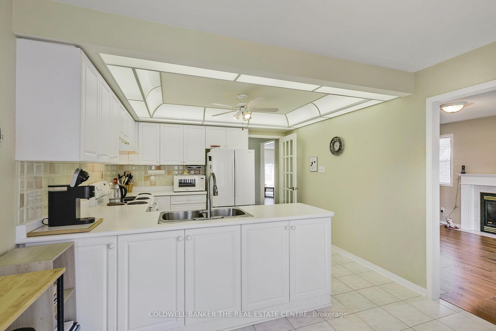 Photo 19 of 46 Benson Drive, Barrie, Northwest — HOMEH