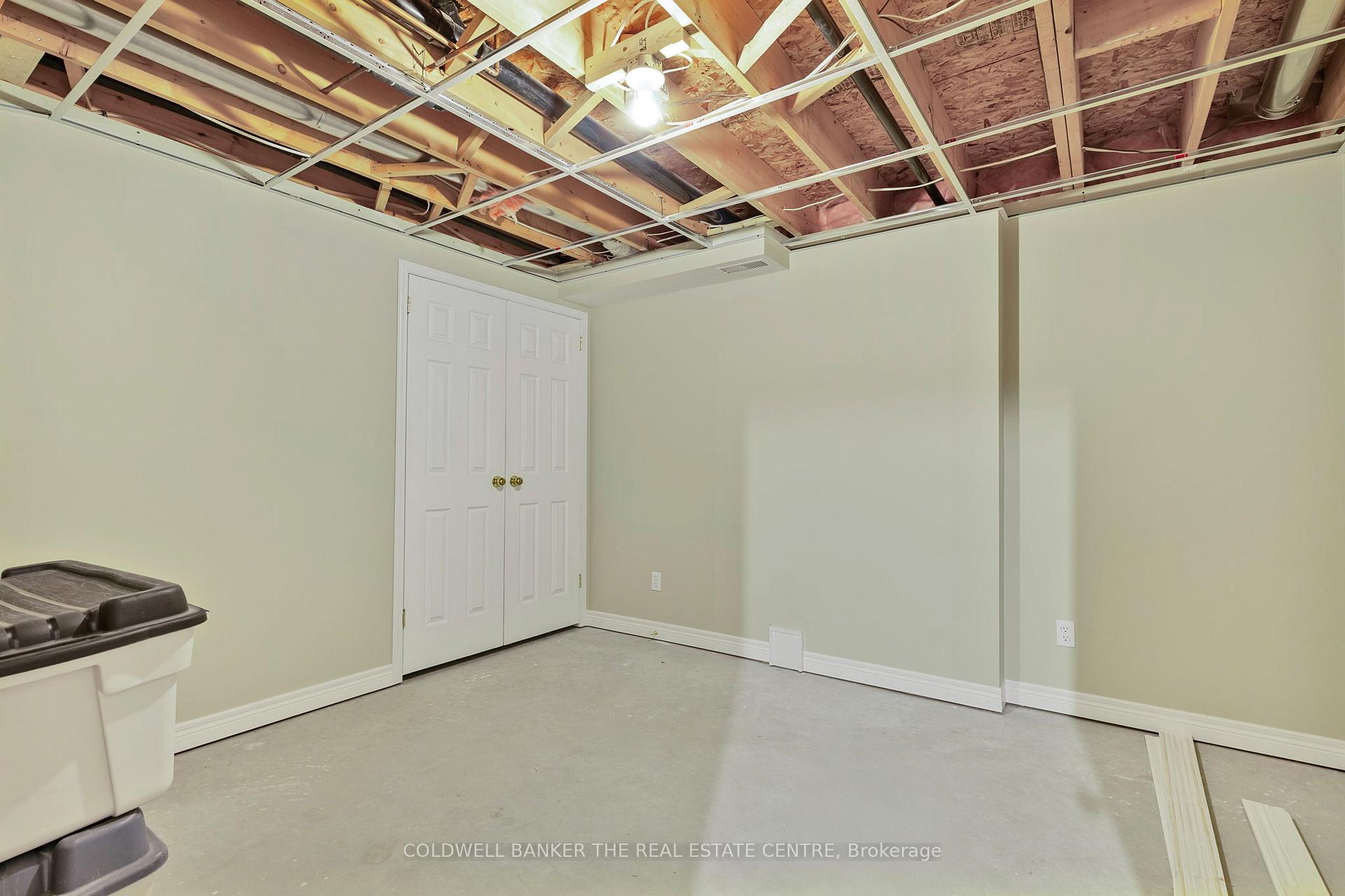 Photo 36 of 46 Benson Drive, Barrie, Northwest — HOMEH