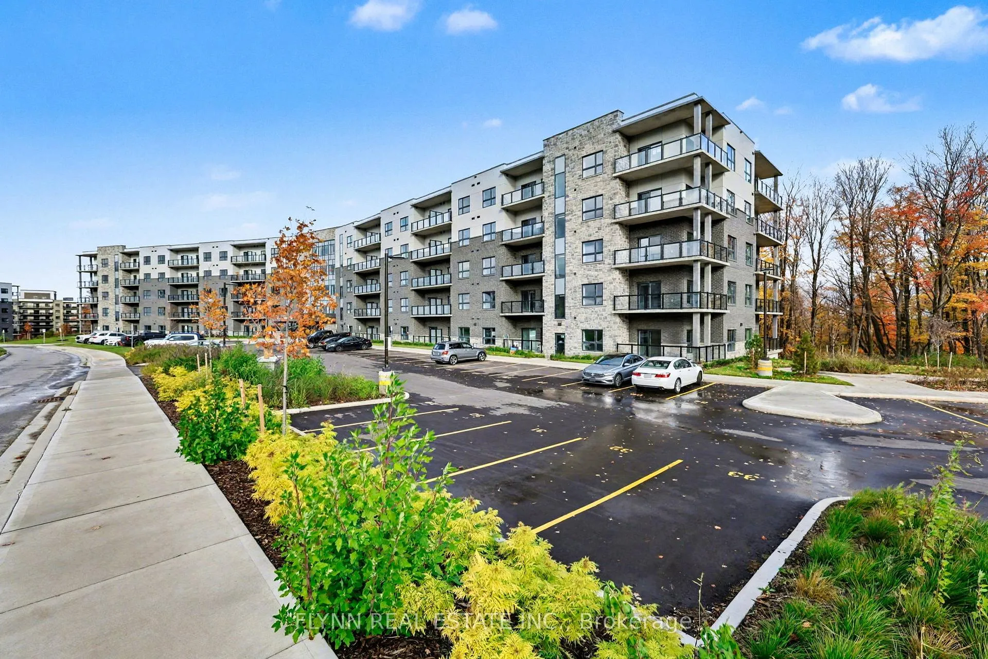 Photo 1 of Unit 312, 1100 Lackner Place, Kitchener — HOMEH