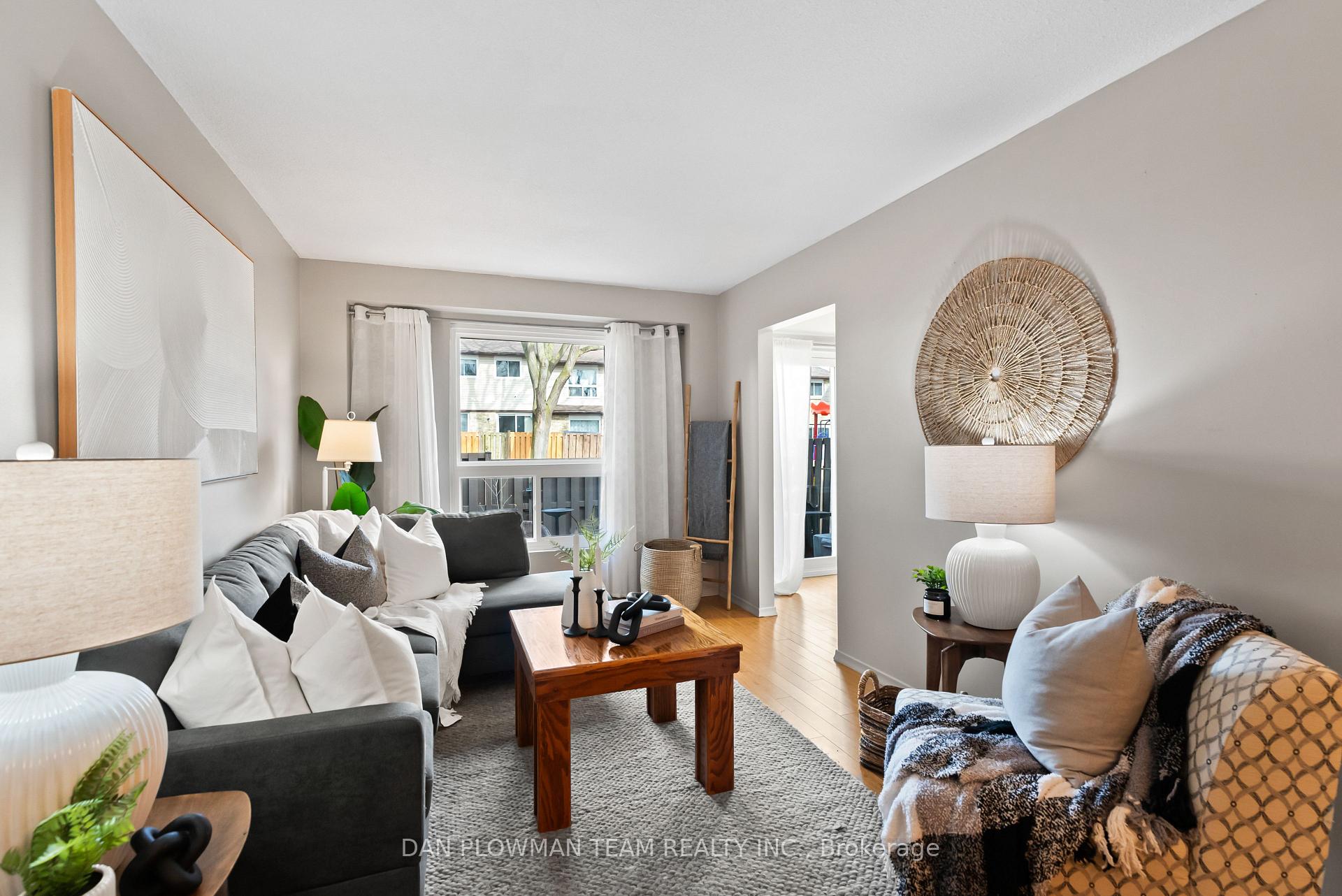 Photo 7 of Unit 87, 1330 Trowbridge Drive, Oshawa, Centennial — HOMEH