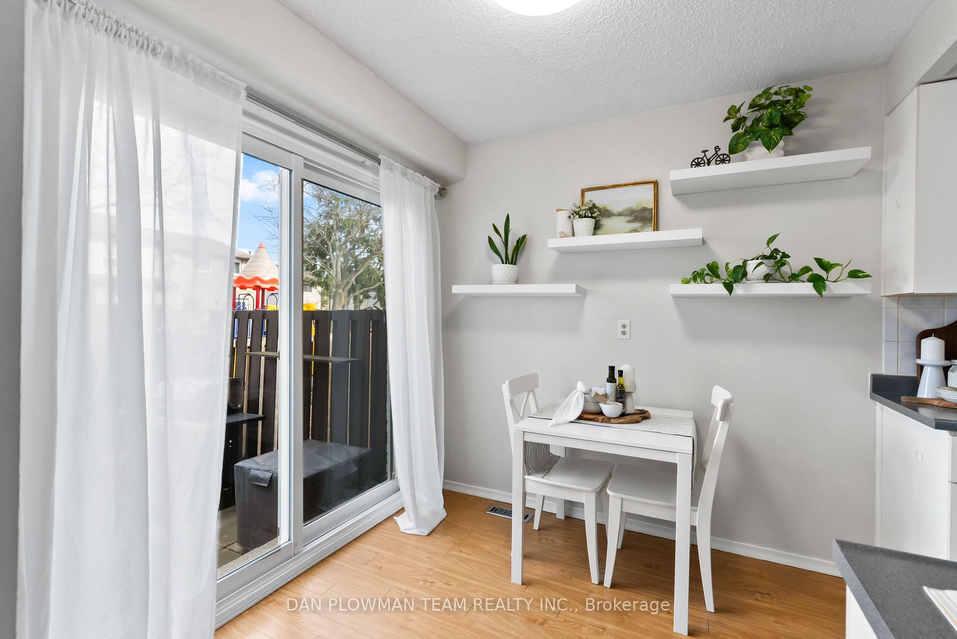 Photo 11 of Unit 87, 1330 Trowbridge Drive, Oshawa, Centennial — HOMEH