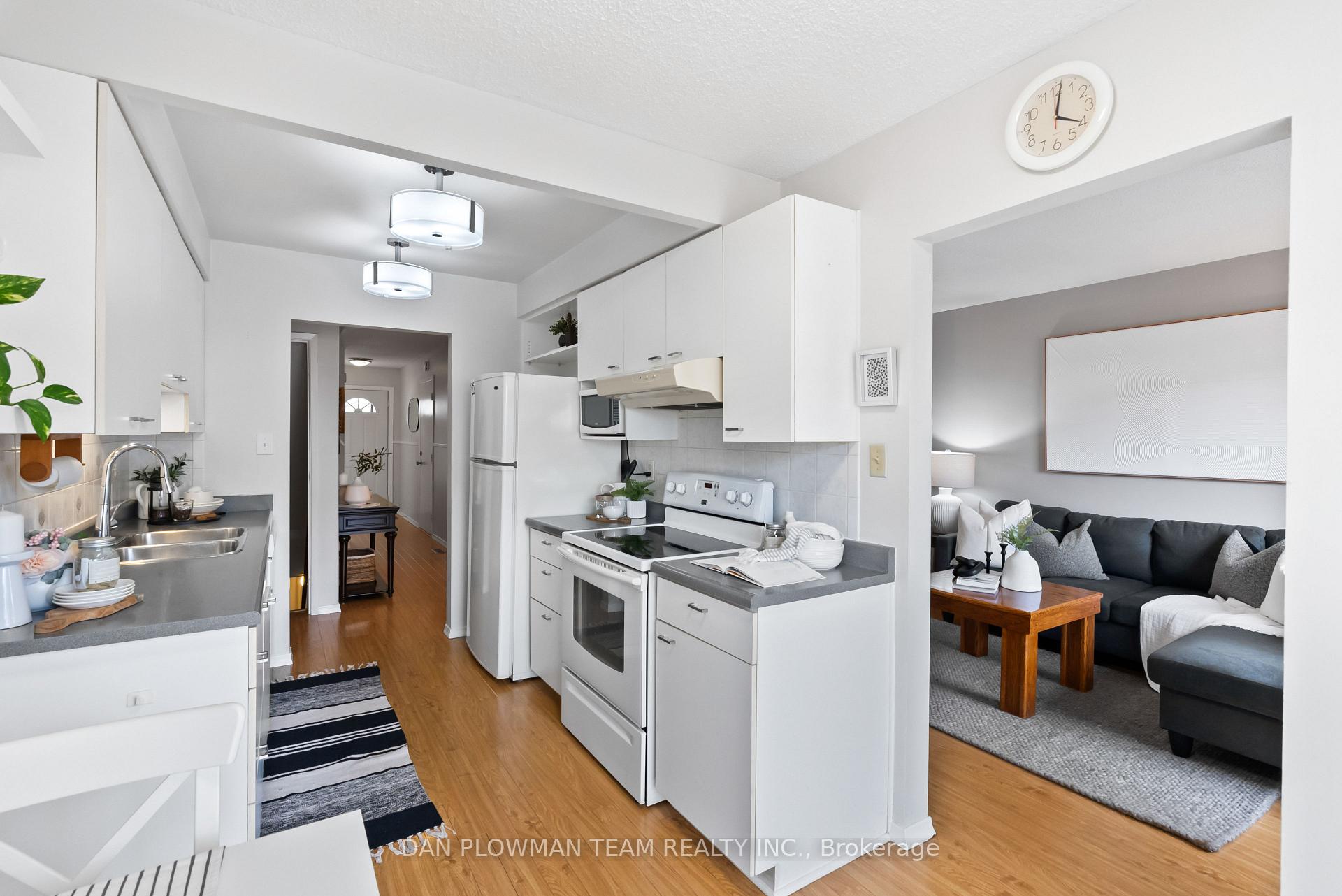Photo 13 of Unit 87, 1330 Trowbridge Drive, Oshawa, Centennial — HOMEH