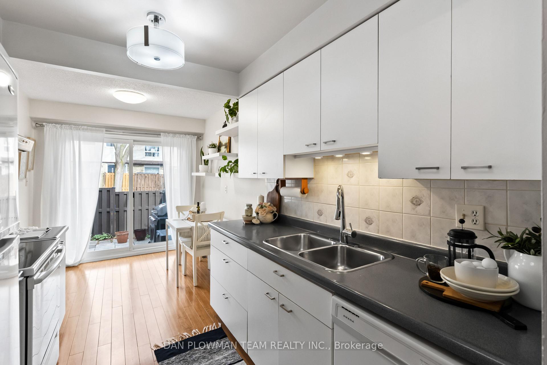 Photo 15 of Unit 87, 1330 Trowbridge Drive, Oshawa, Centennial — HOMEH