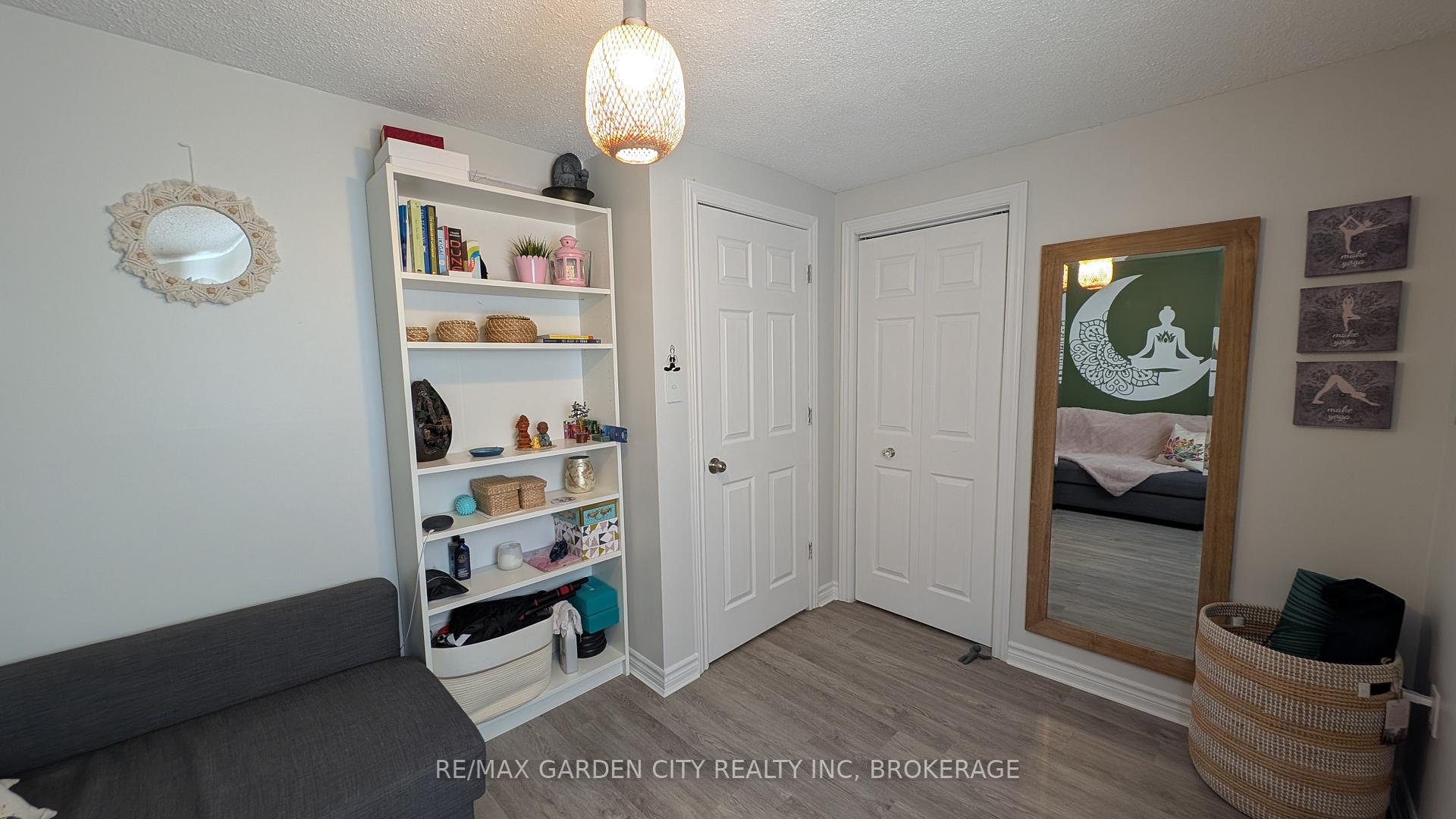 Photo 33 of 910 Limeridge Road E, Hamilton, Berrisfield — HOMEH