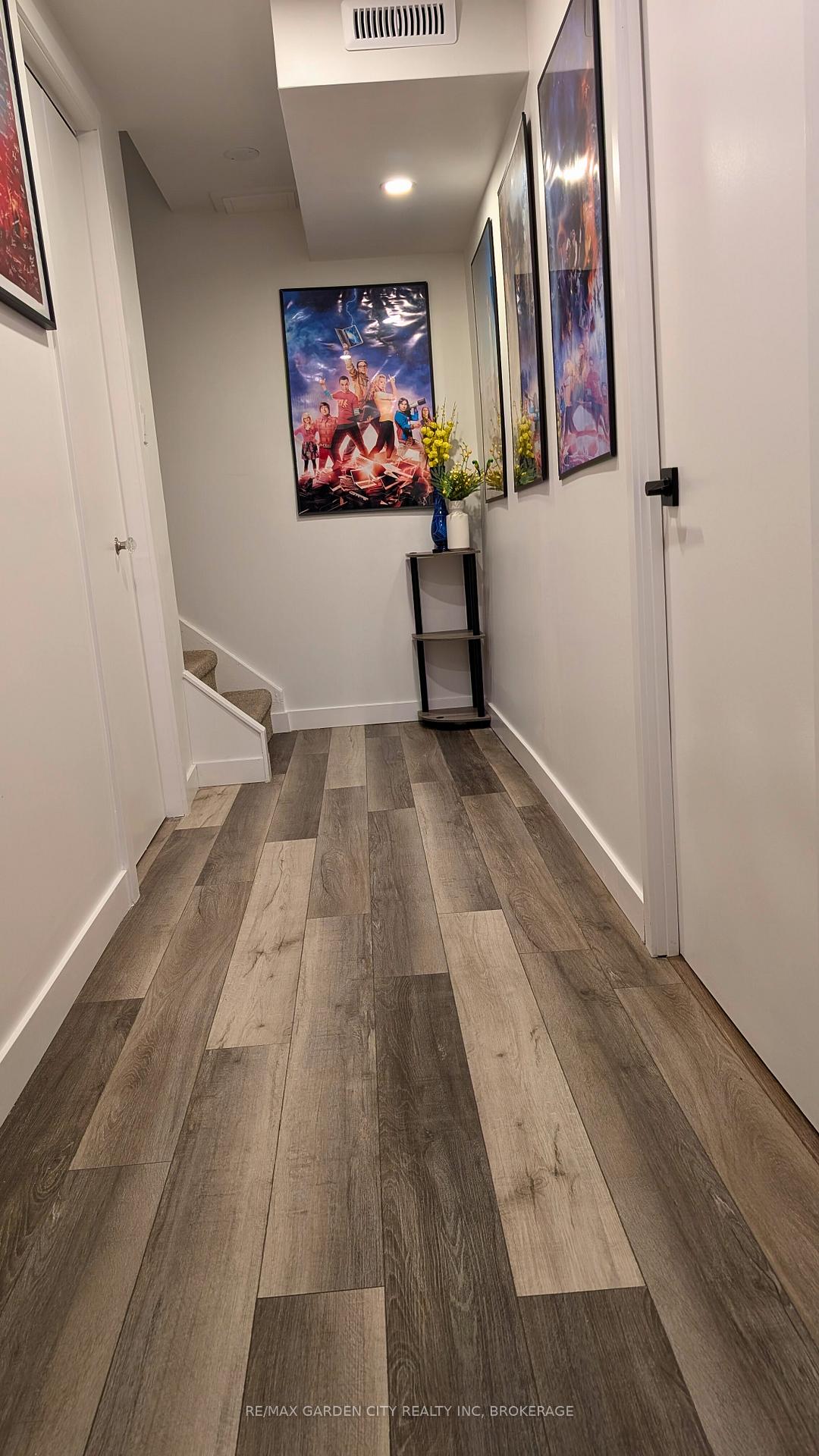 Photo 41 of 910 Limeridge Road E, Hamilton, Berrisfield — HOMEH