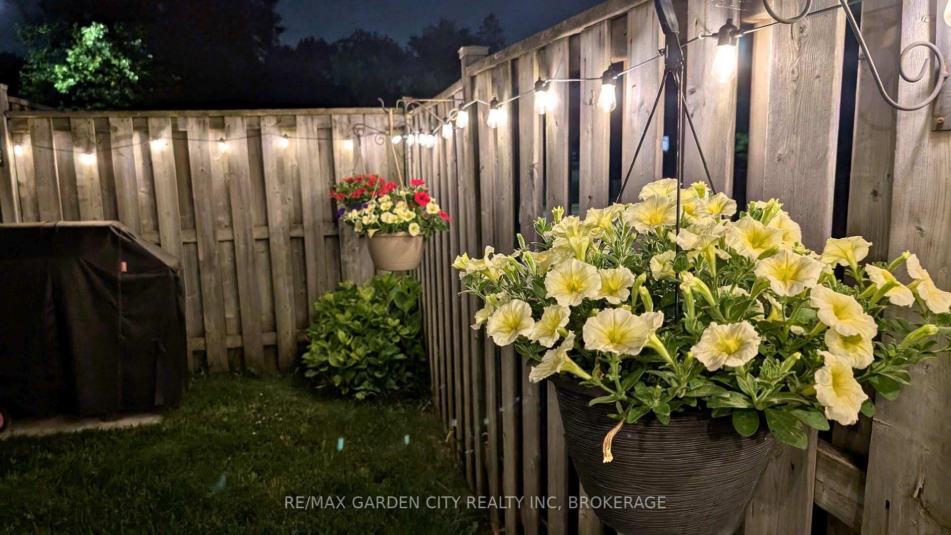 Photo 50 of 910 Limeridge Road E, Hamilton, Berrisfield — HOMEH