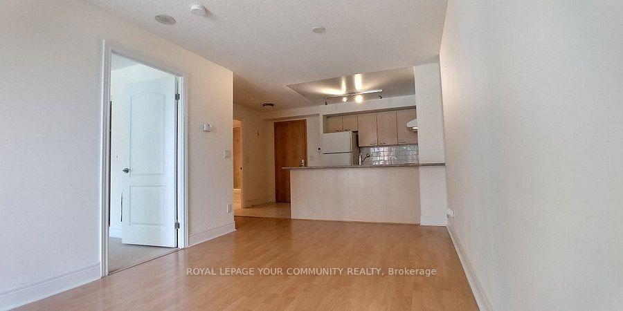Photo 5 of Unit 525, 62 Suncrest Boulevard S, Markham, Commerce Valley — HOMEH