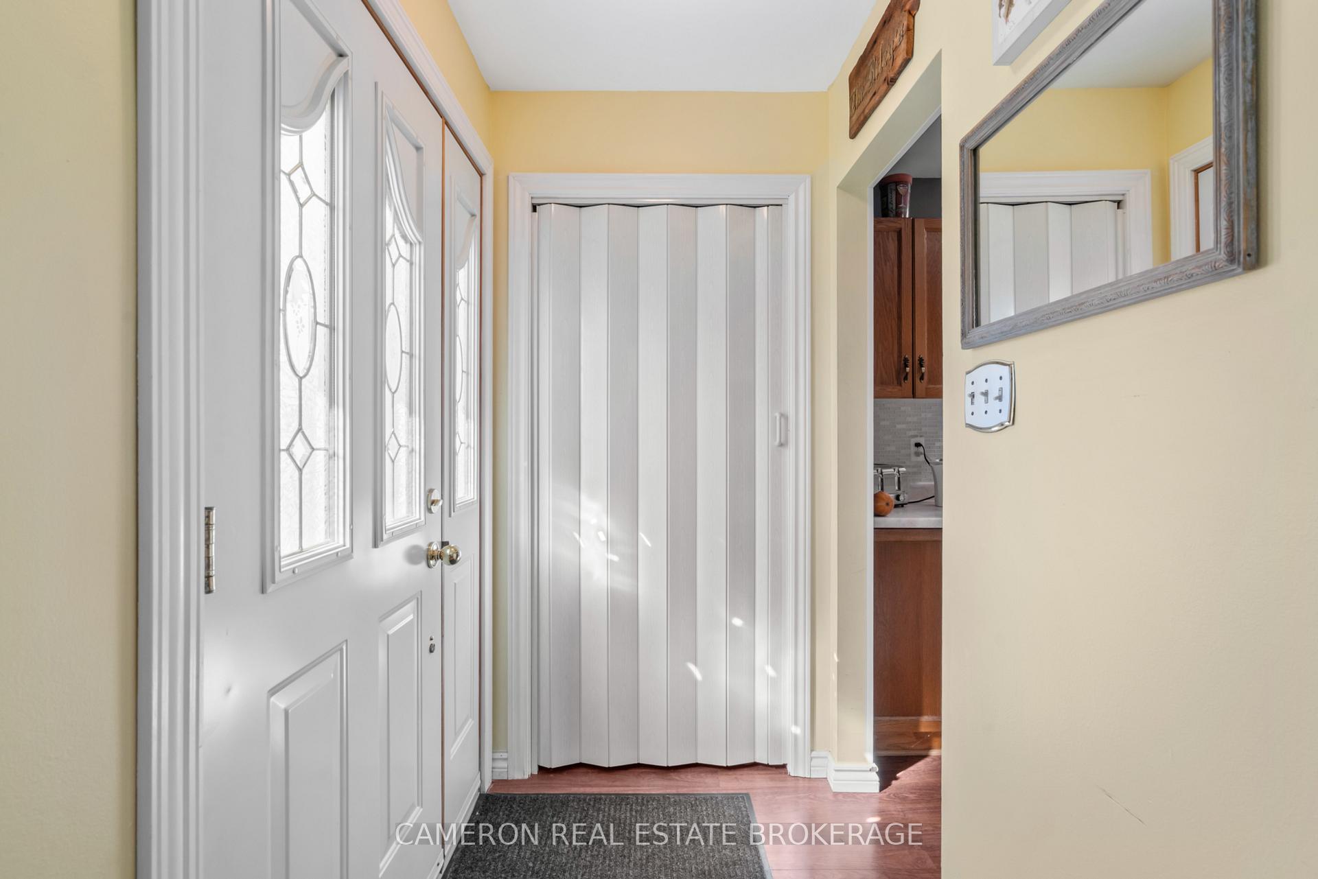 Photo 3 of 793 Laflin Avenue, Cornwall — HOMEH