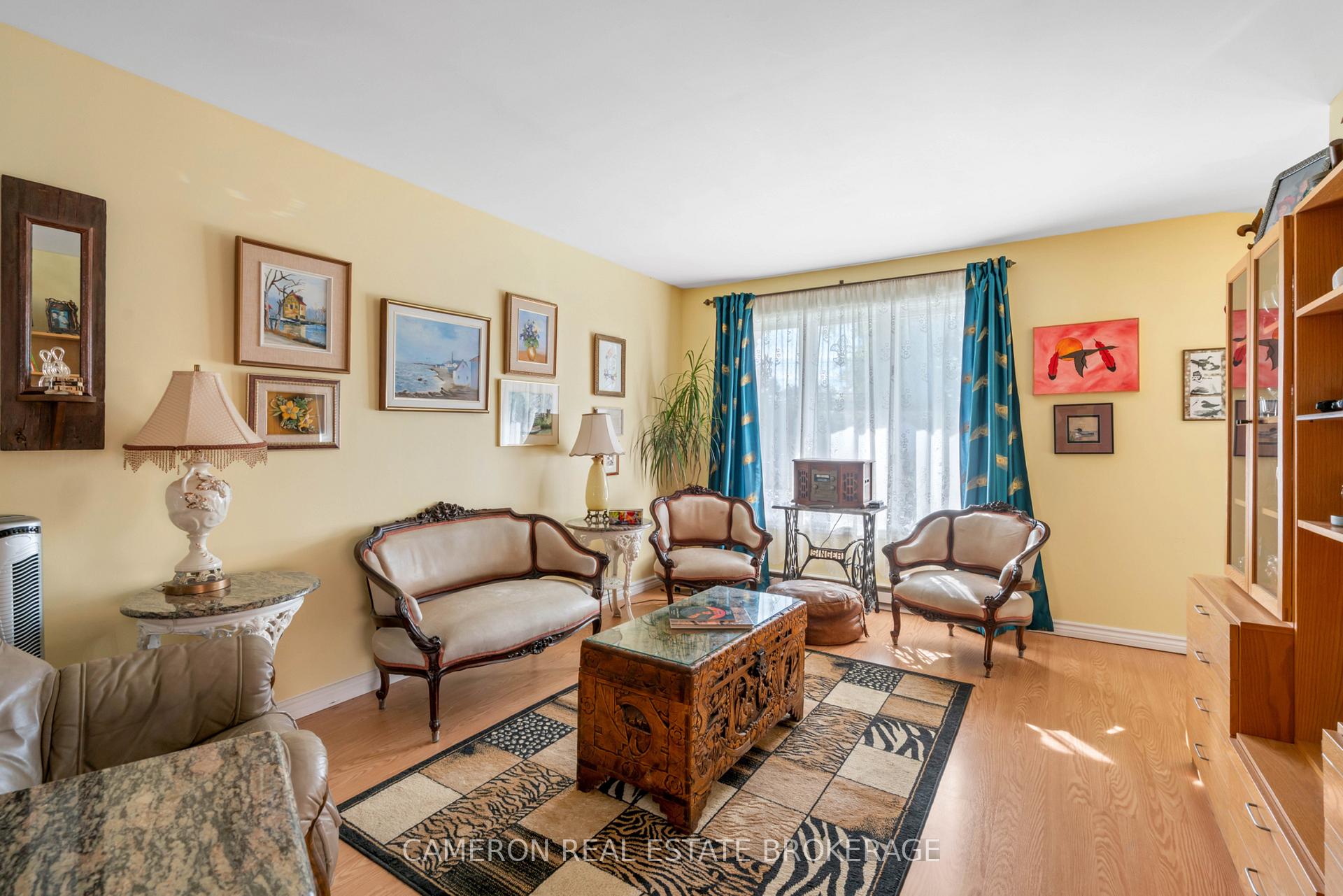 Photo 4 of 793 Laflin Avenue, Cornwall — HOMEH
