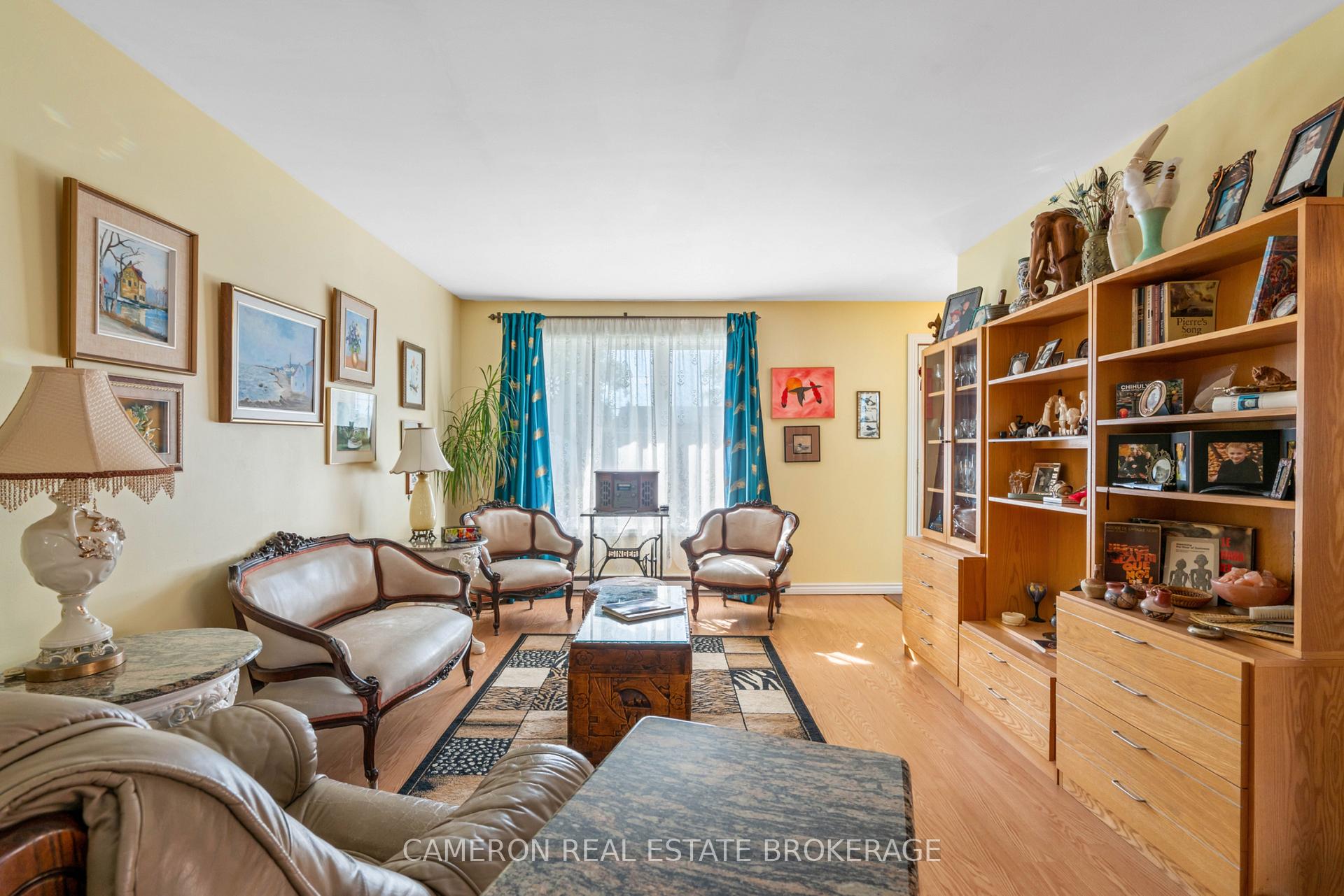 Photo 5 of 793 Laflin Avenue, Cornwall — HOMEH