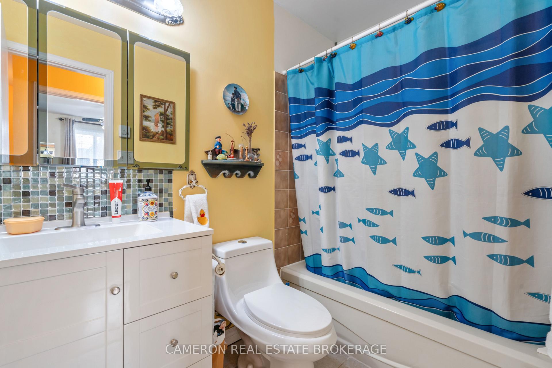 Photo 13 of 793 Laflin Avenue, Cornwall — HOMEH