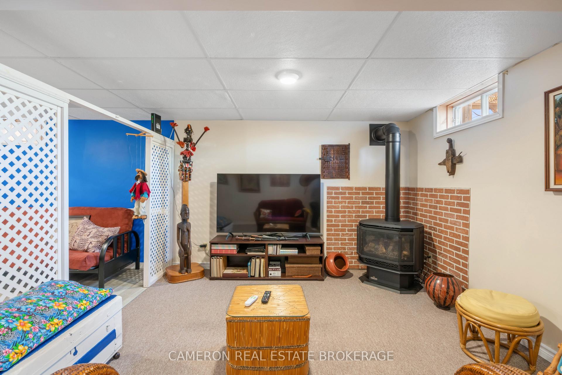 Photo 18 of 793 Laflin Avenue, Cornwall — HOMEH