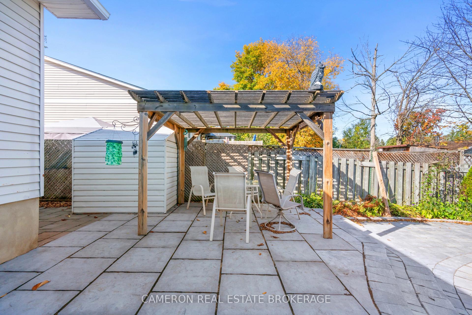 Photo 25 of 793 Laflin Avenue, Cornwall — HOMEH