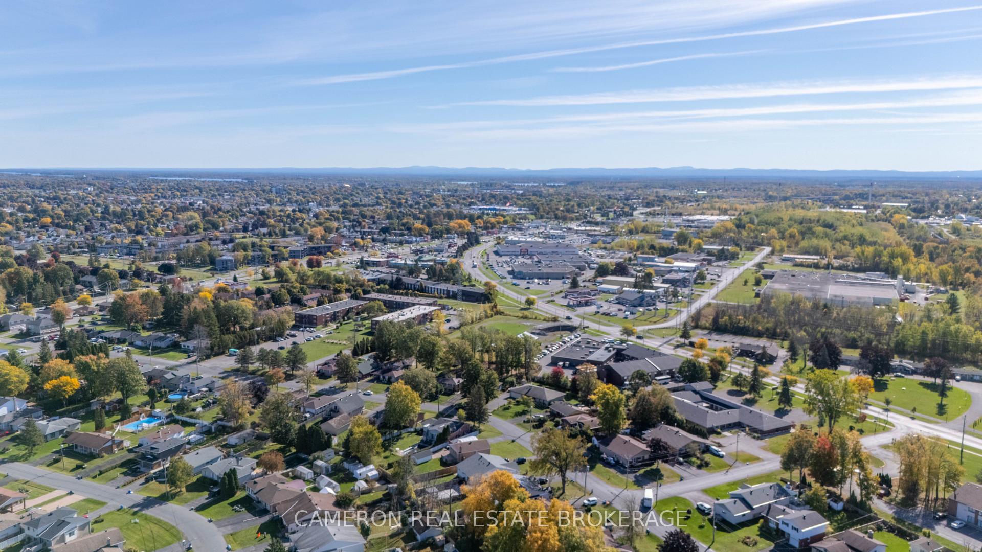 Photo 30 of 793 Laflin Avenue, Cornwall — HOMEH