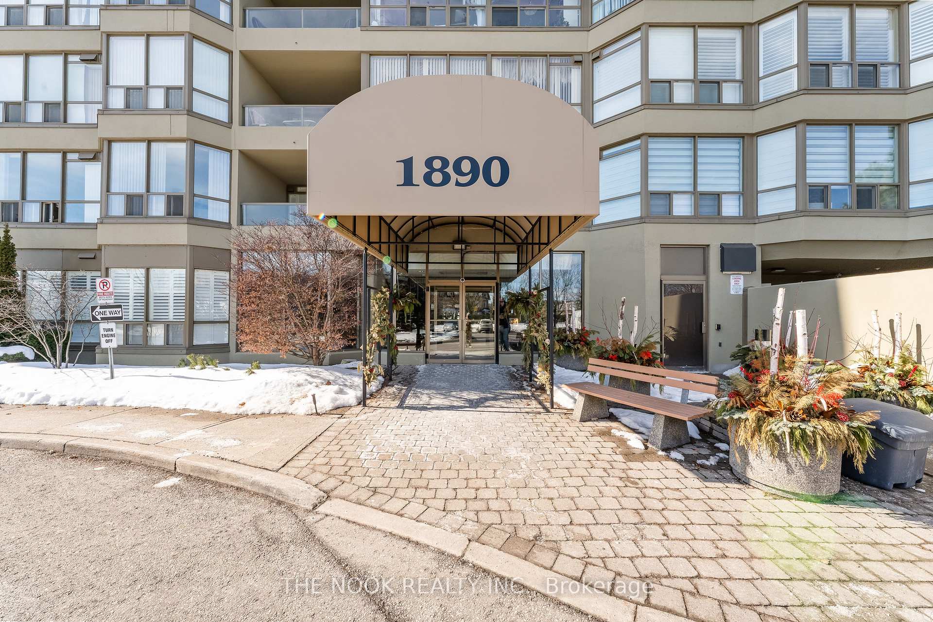 Photo 2 of Unit 1014, 1890 Valley Farm Road, Pickering, Town Centre — HOMEH