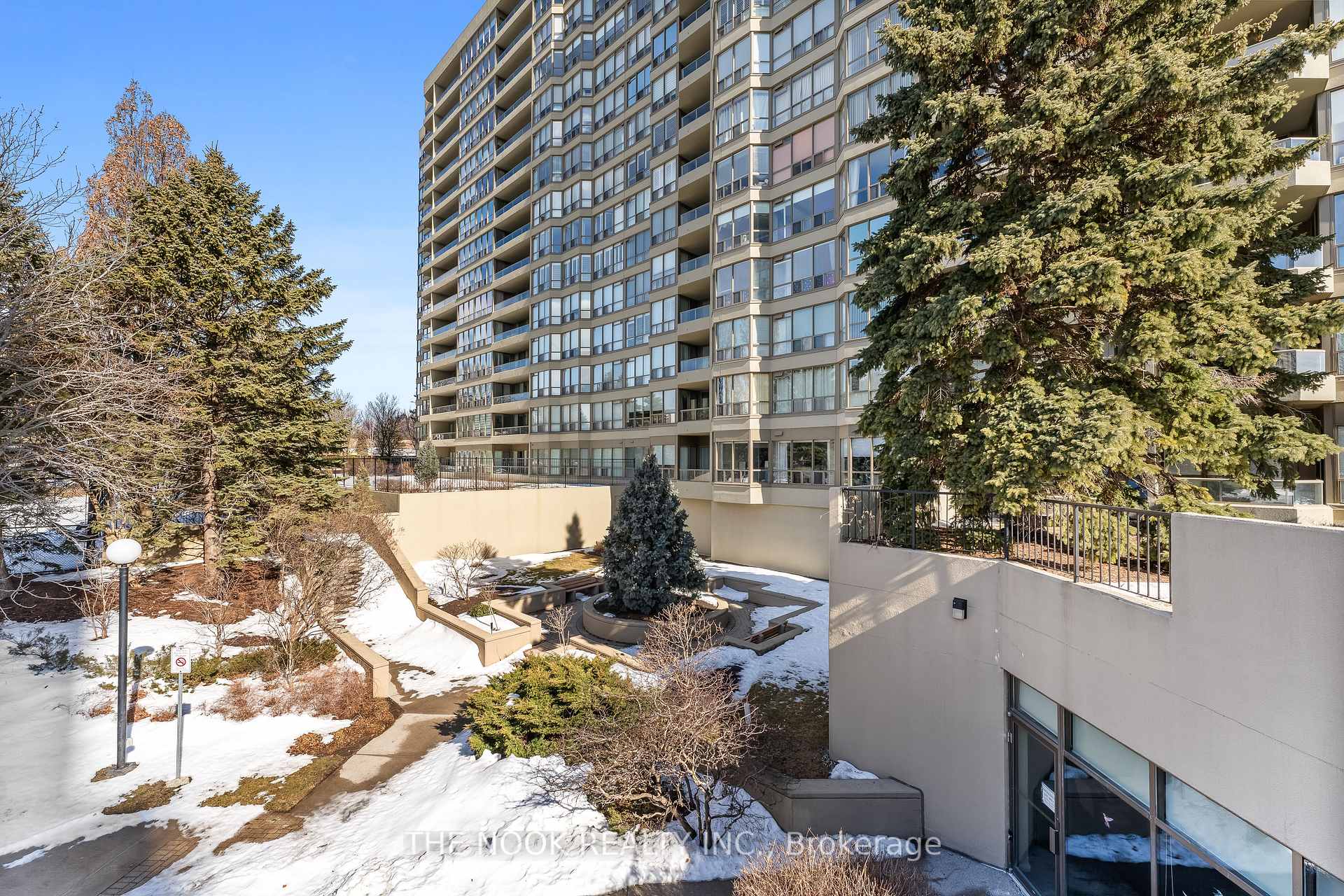 Photo 30 of Unit 1014, 1890 Valley Farm Road, Pickering, Town Centre — HOMEH