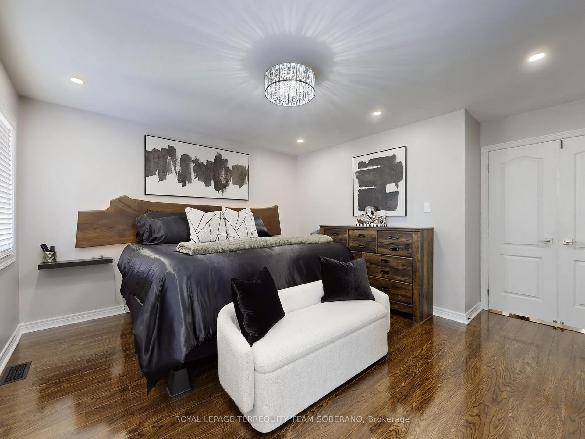 Photo 22 of 98 Erskine Drive, Clarington, Newcastle — HOMEH