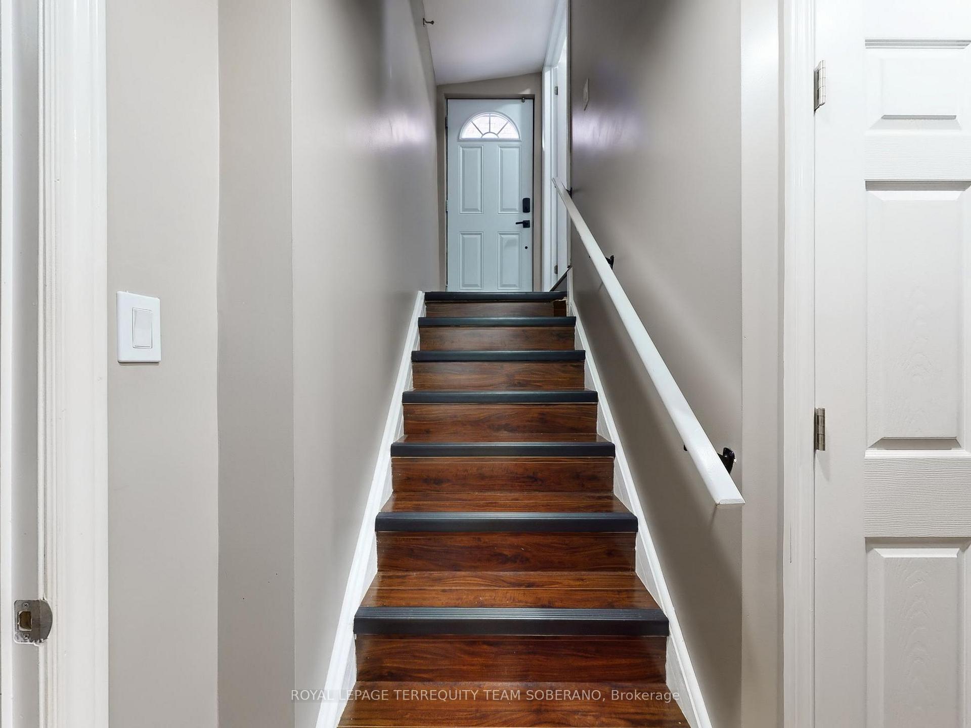 Photo 33 of 98 Erskine Drive, Clarington, Newcastle — HOMEH