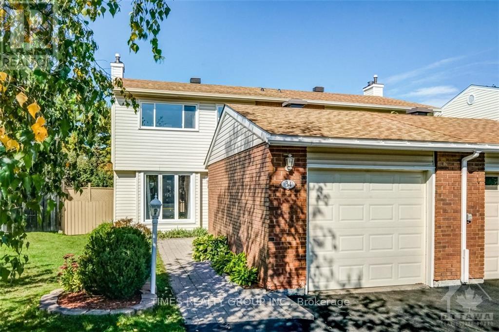 Photo 1 of 34 Burnett's Grove Circle, Ottawa, Barrhaven - Pheasant Run — HOMEH