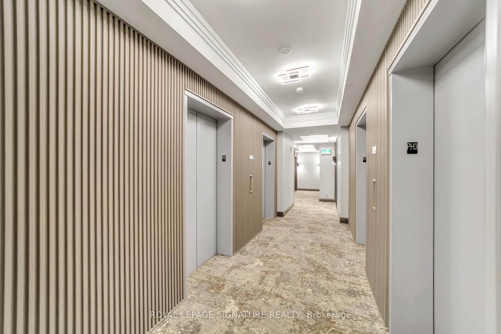 Photo 5 of Unit Ph316, 7161 Yonge Street, Markham, Grandview — HOMEH