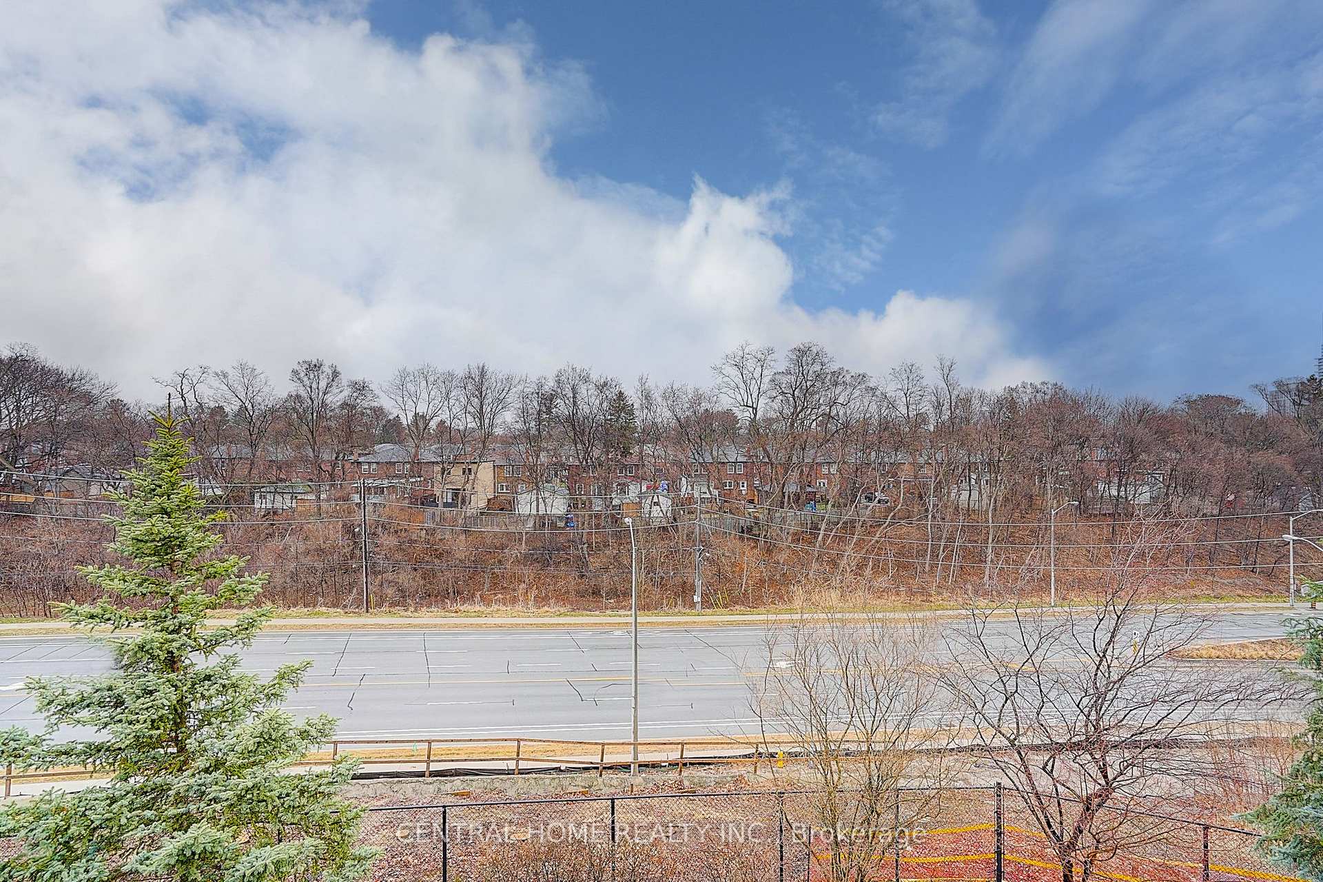 Photo 31 of Unit 302, 76 Aerodrome Crescent, Toronto, Leaside — HOMEH