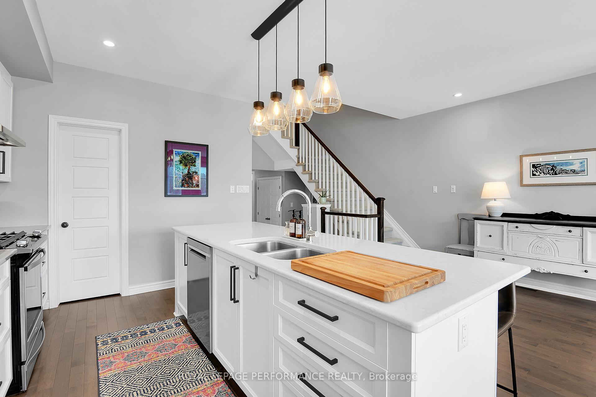 Photo 9 of 223 Hawkmere Way, Ottawa, Blossom Park/Kemp Park/Findlay Creek — HOMEH