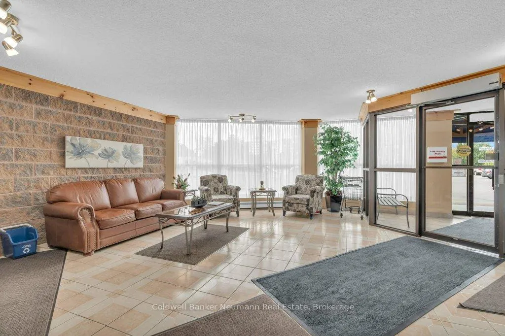 Photo 4 of Unit 503, 24 Marilyn Drive, Guelph, Riverside Park — HOMEH