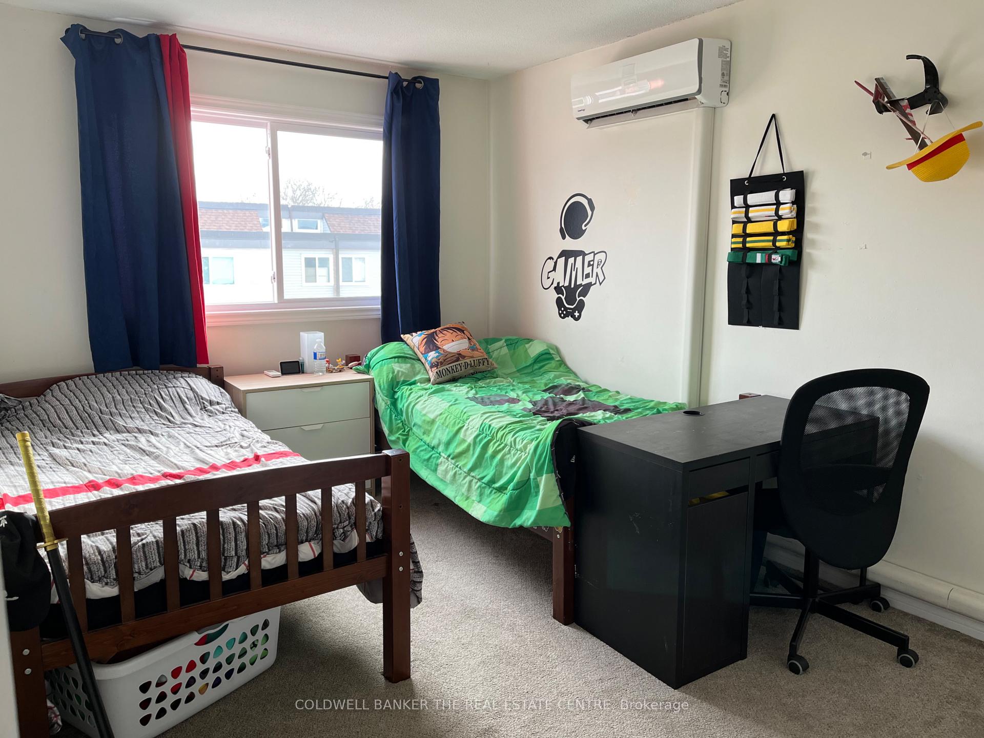 Photo 14 of Unit 230, 230 Milestone Crescent, Aurora, Aurora Village — HOMEH