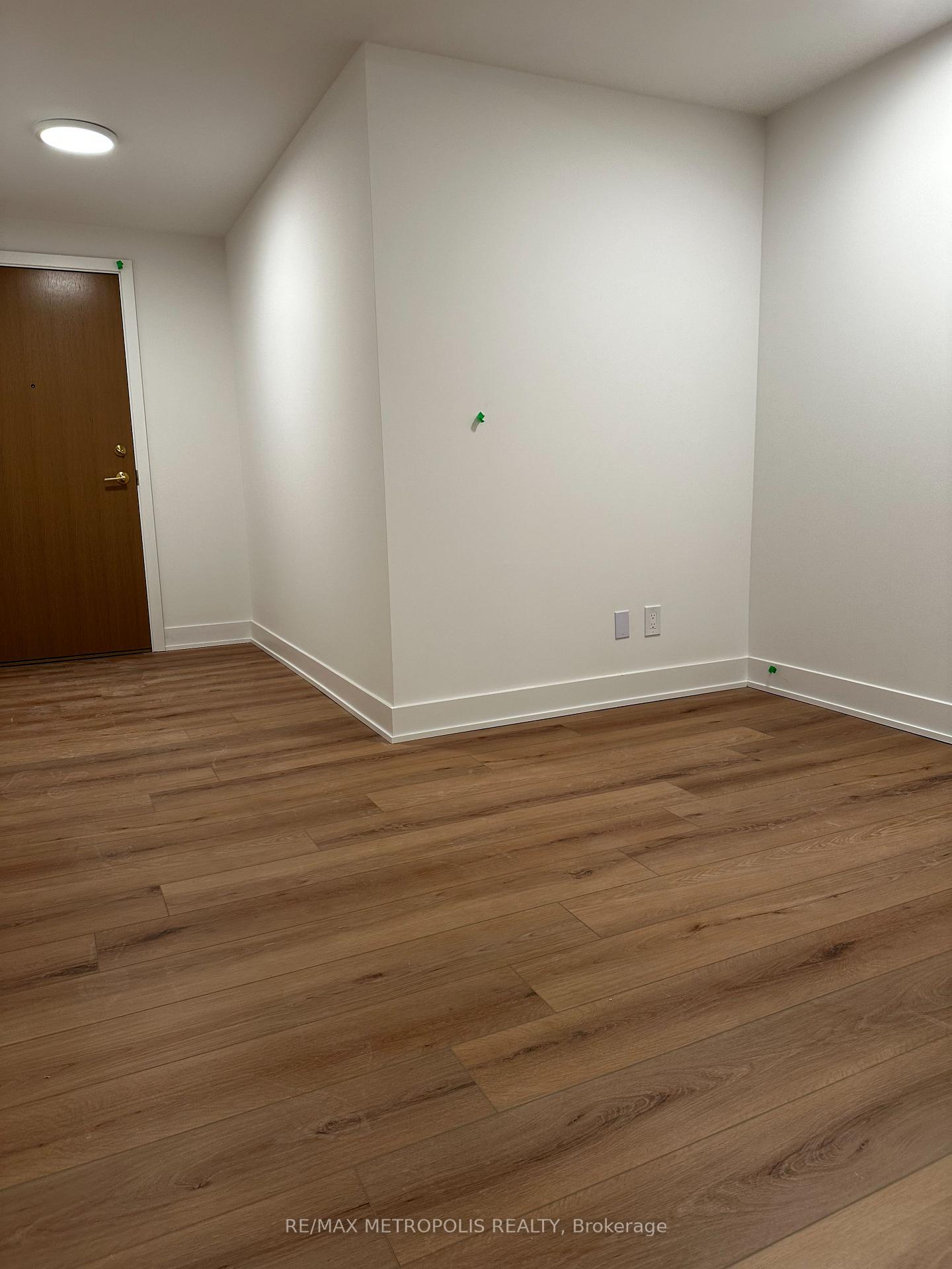 Photo 19 of Unit 406, 1285 Queen Street E, Toronto, Greenwood-Coxwell — HOMEH