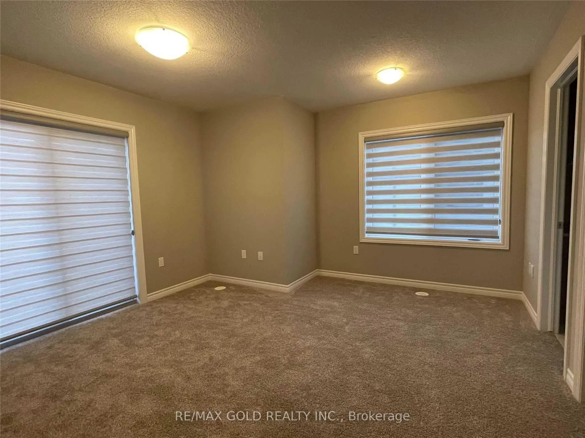 Photo 18 of 184 Wheat Lane, Kitchener, Huron Park — HOMEH